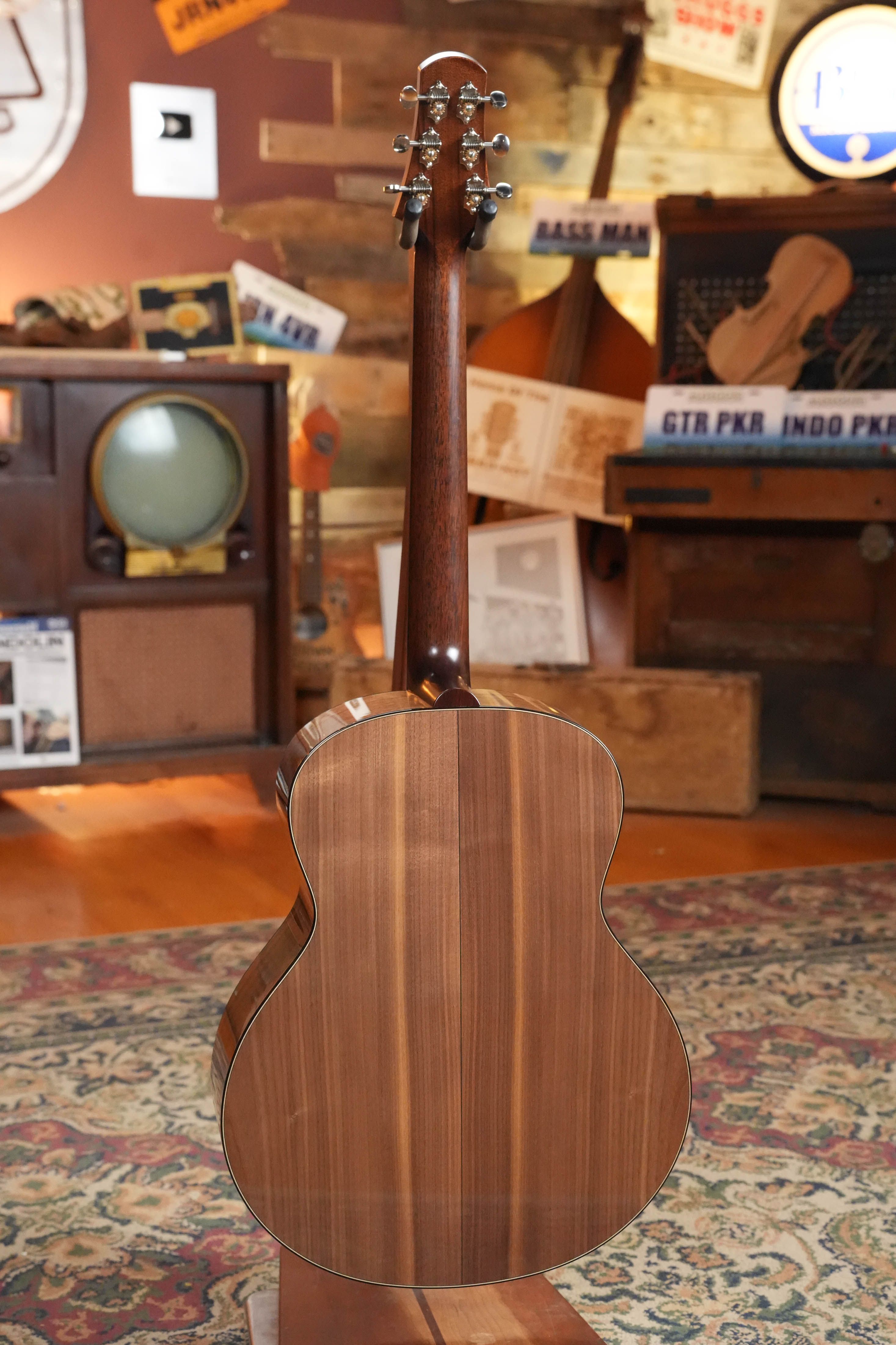 Bourgeois Legacy Series The Champ Adirondack/Walnut Baritone Custom Jumbo Acoustic Guitar #1260