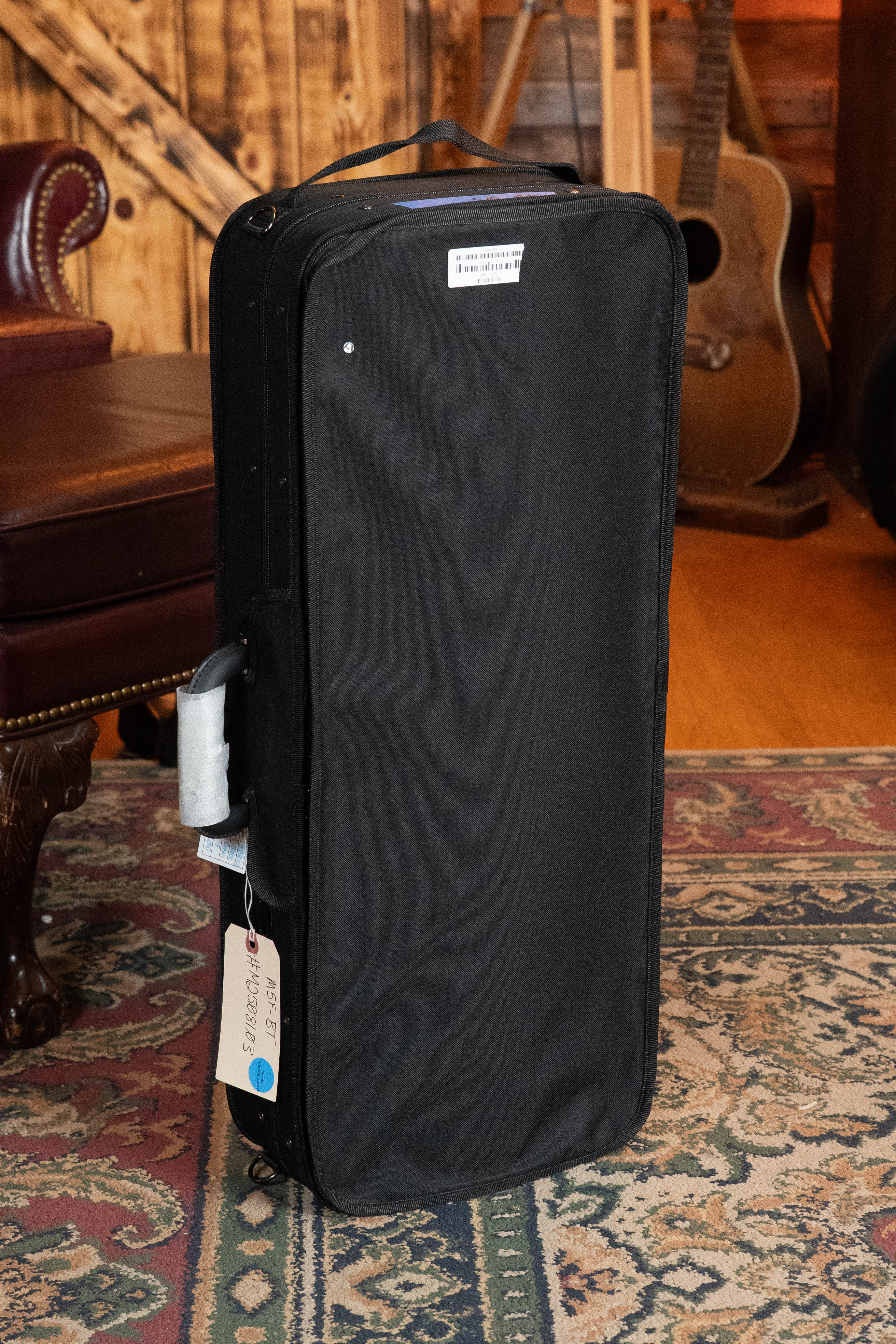 Bourgeois M5-F-BT Aged-Tone Adirondack/Maple Black Top F-Style Mandolin #8103