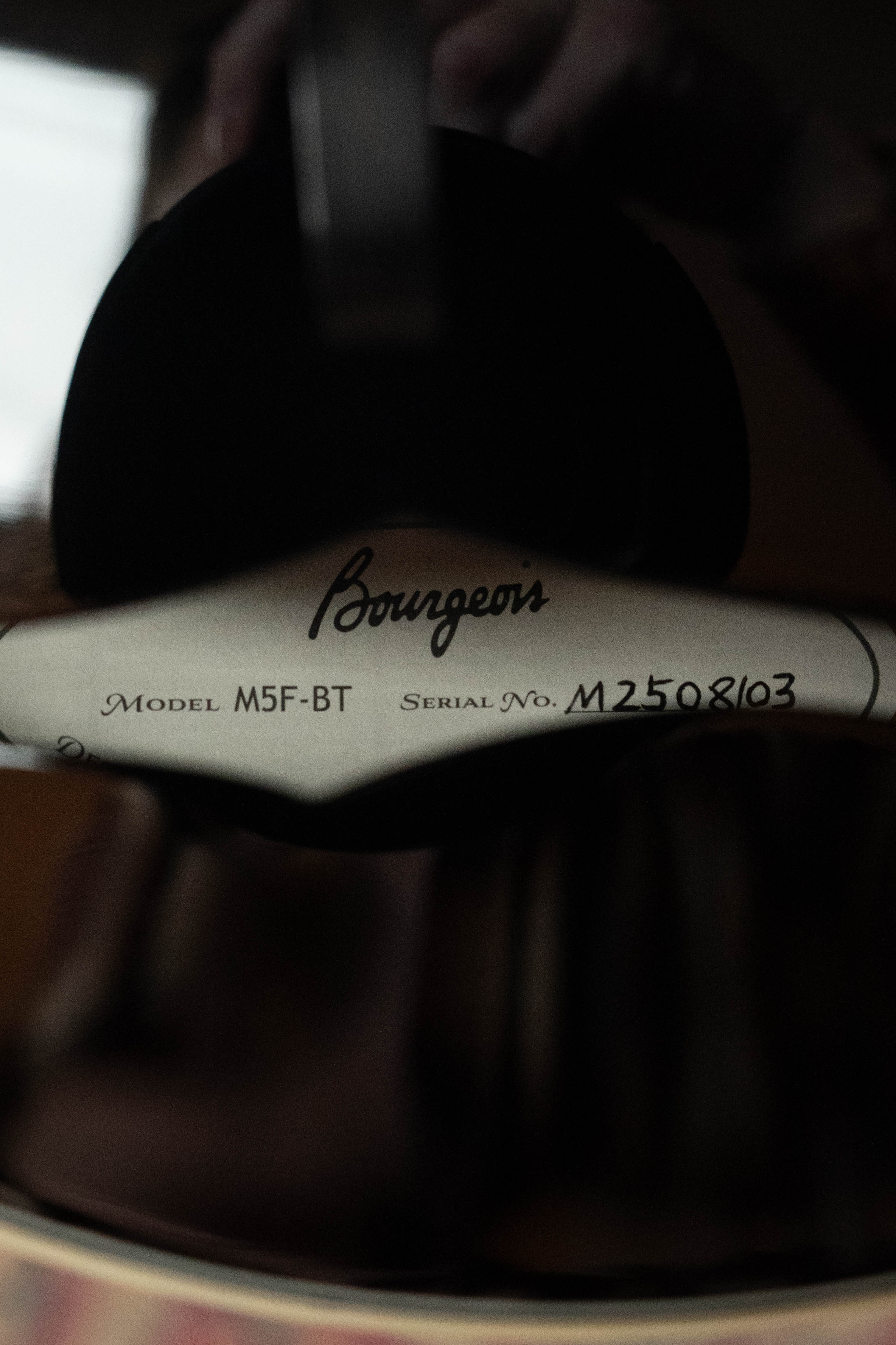 Bourgeois M5-F-BT Aged-Tone Adirondack/Maple Black Top F-Style Mandolin #8103