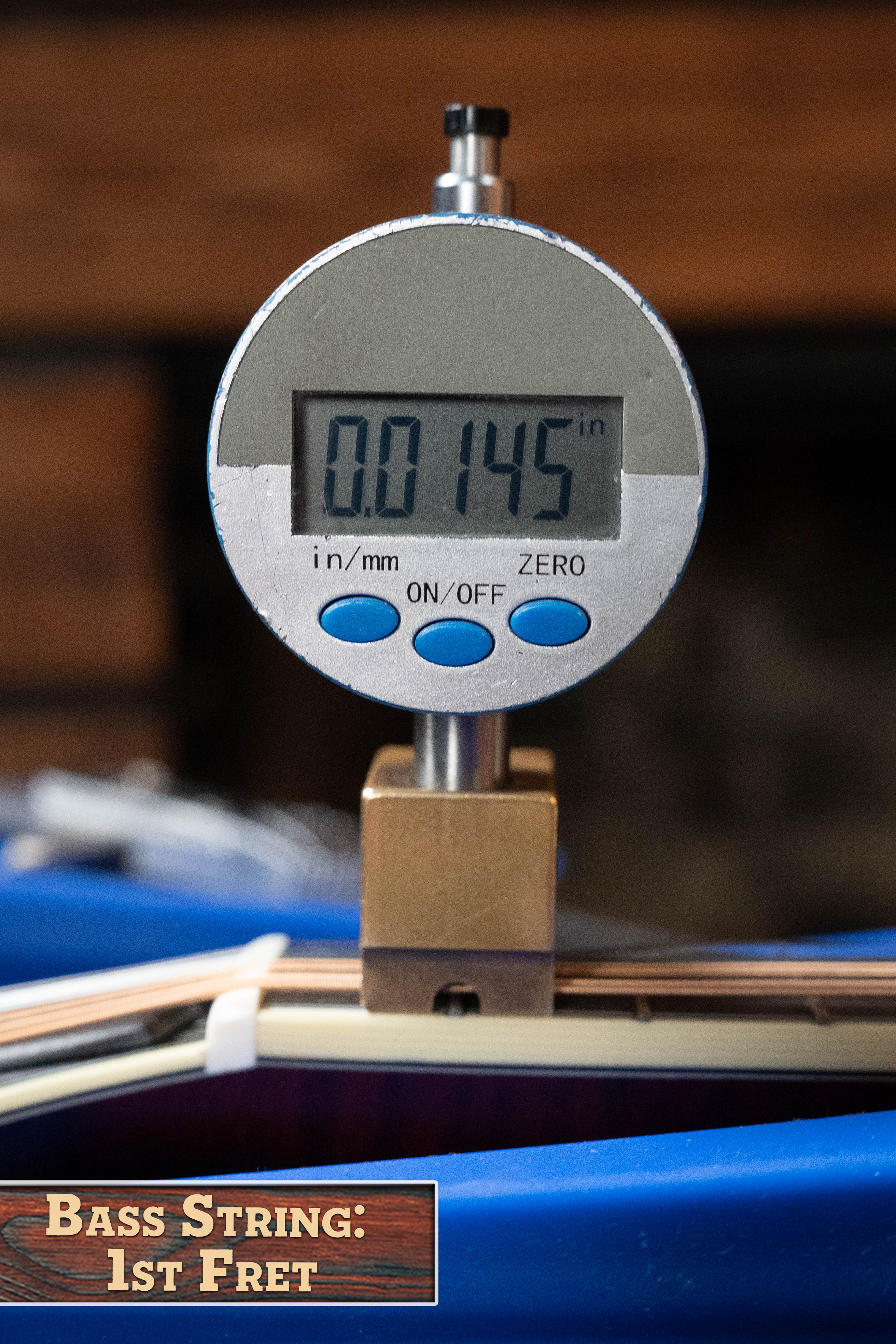 Bourgeois M5-F-CR Aged-Tone Adirondack/Maple Cordovan Red F-Style Mandolin #2001