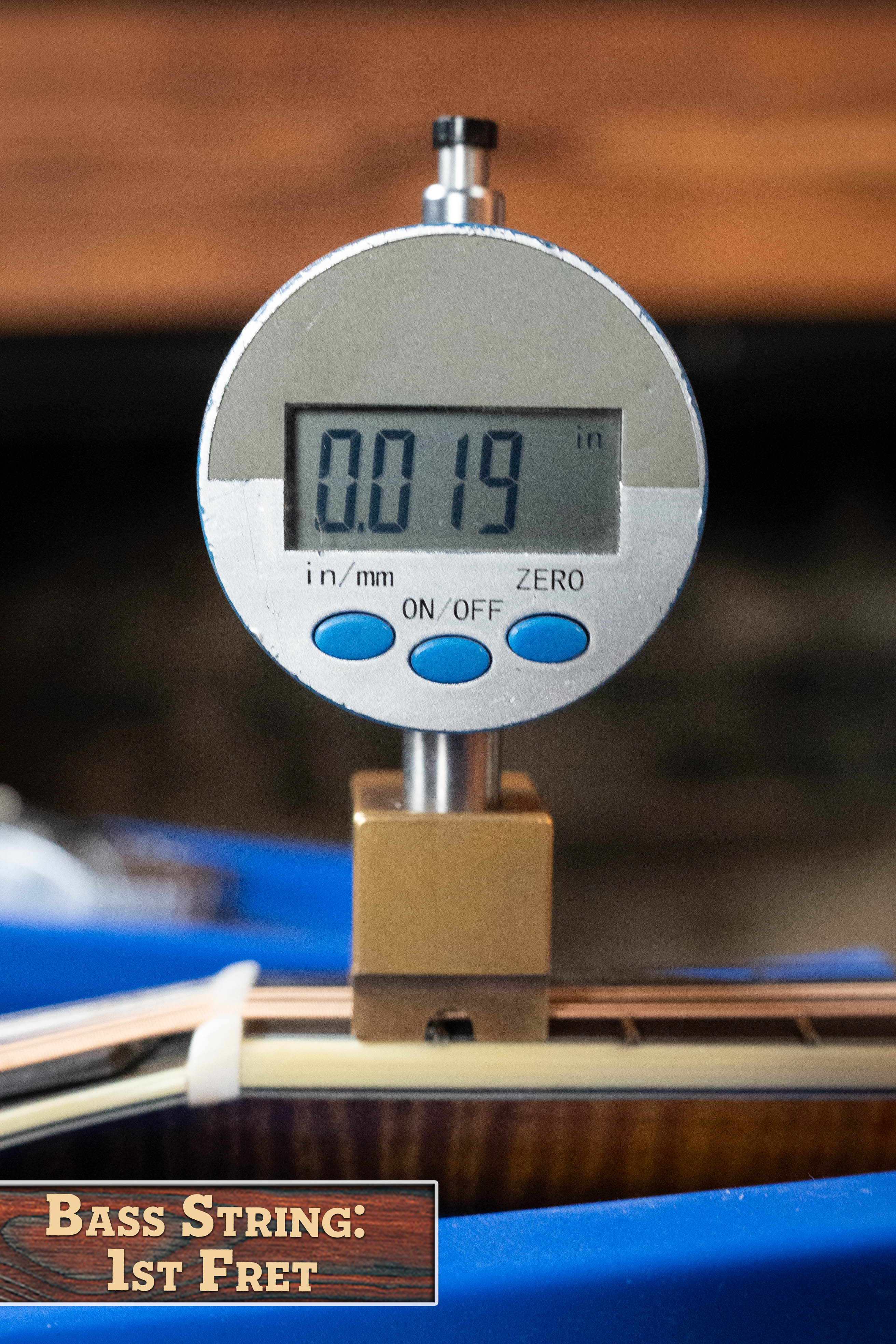 Bourgeois M5-F-SB Aged-Tone Adirondack/Maple Sunburst F-Style Mandolin #0102