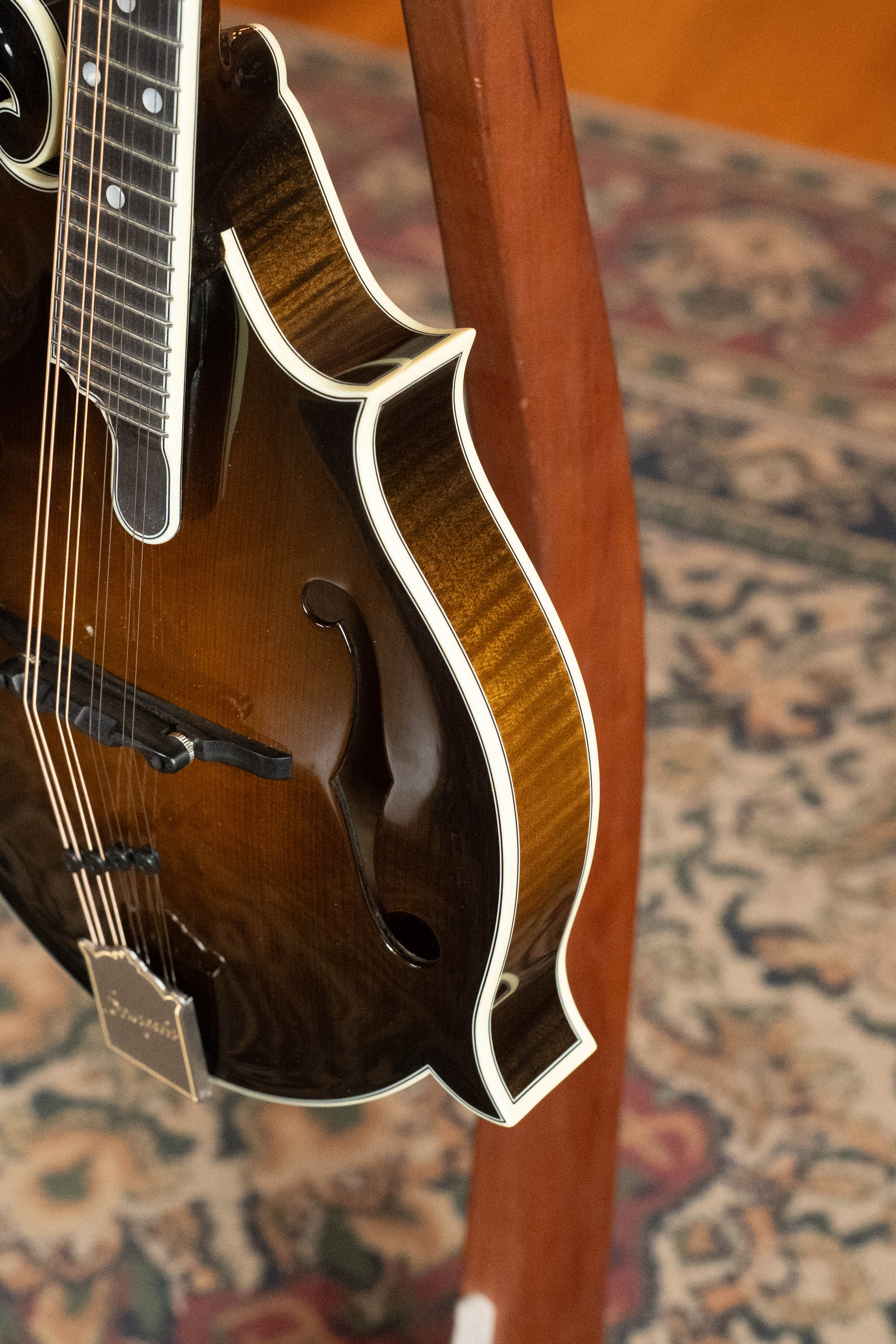 Bourgeois M5-F-SB Aged-Tone Adirondack/Maple Sunburst F-Style Mandolin #9110