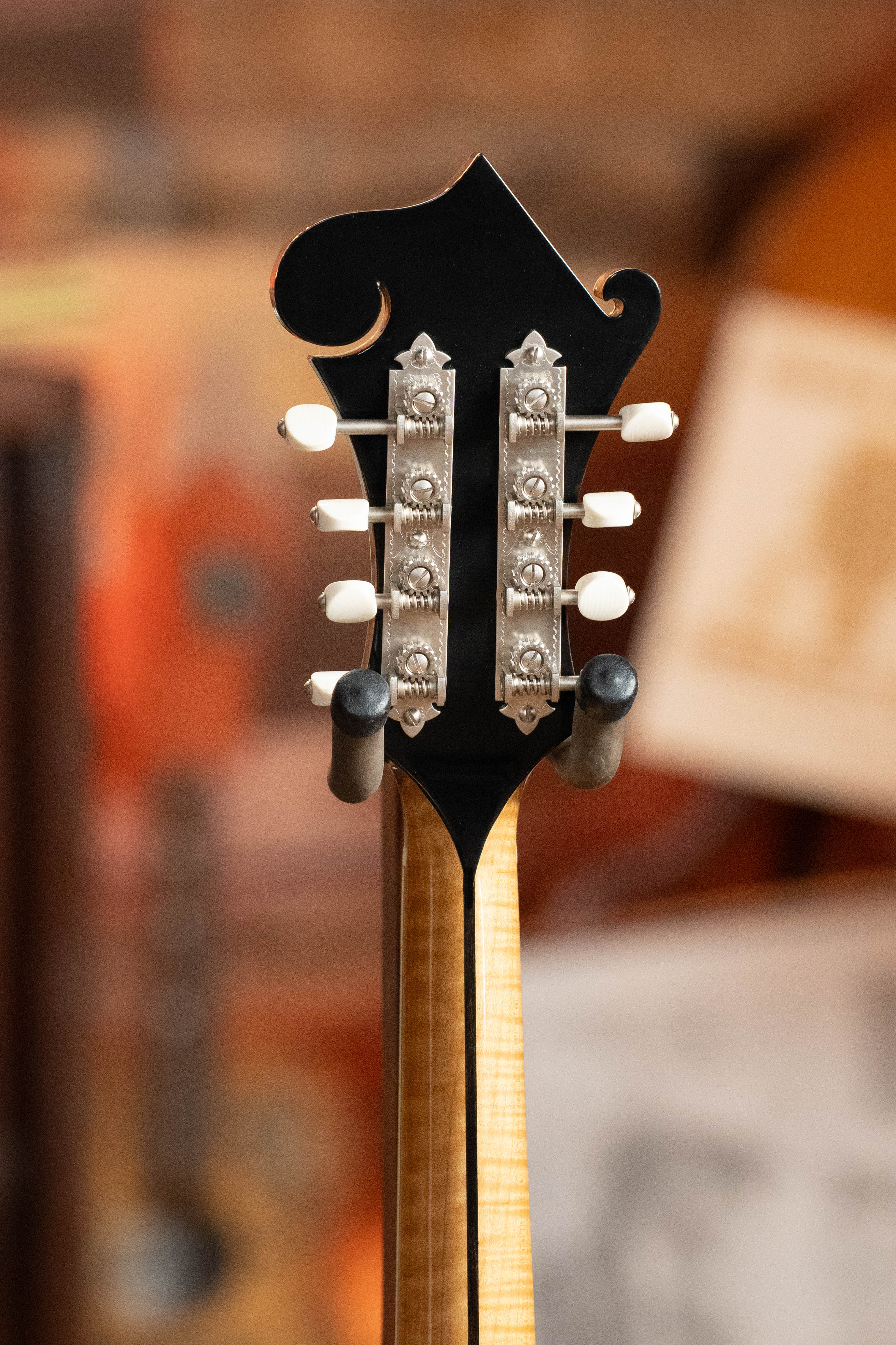 Bourgeois M5-F Aged-Tone Adirondack/Maple F-Style Mandolin #6127