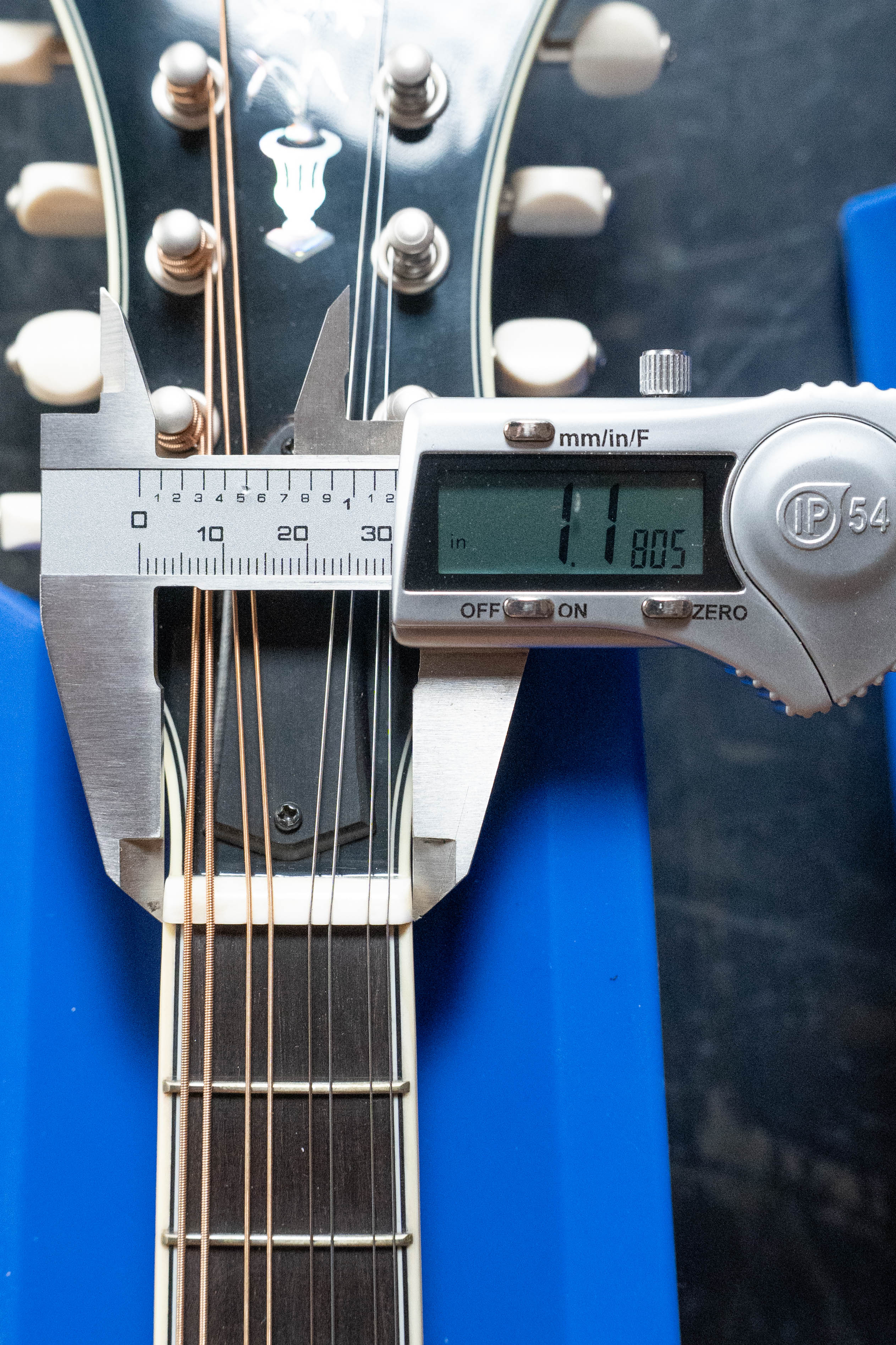 Bourgeois M5-F Aged-Tone Adirondack/Maple F-Style Mandolin #6127