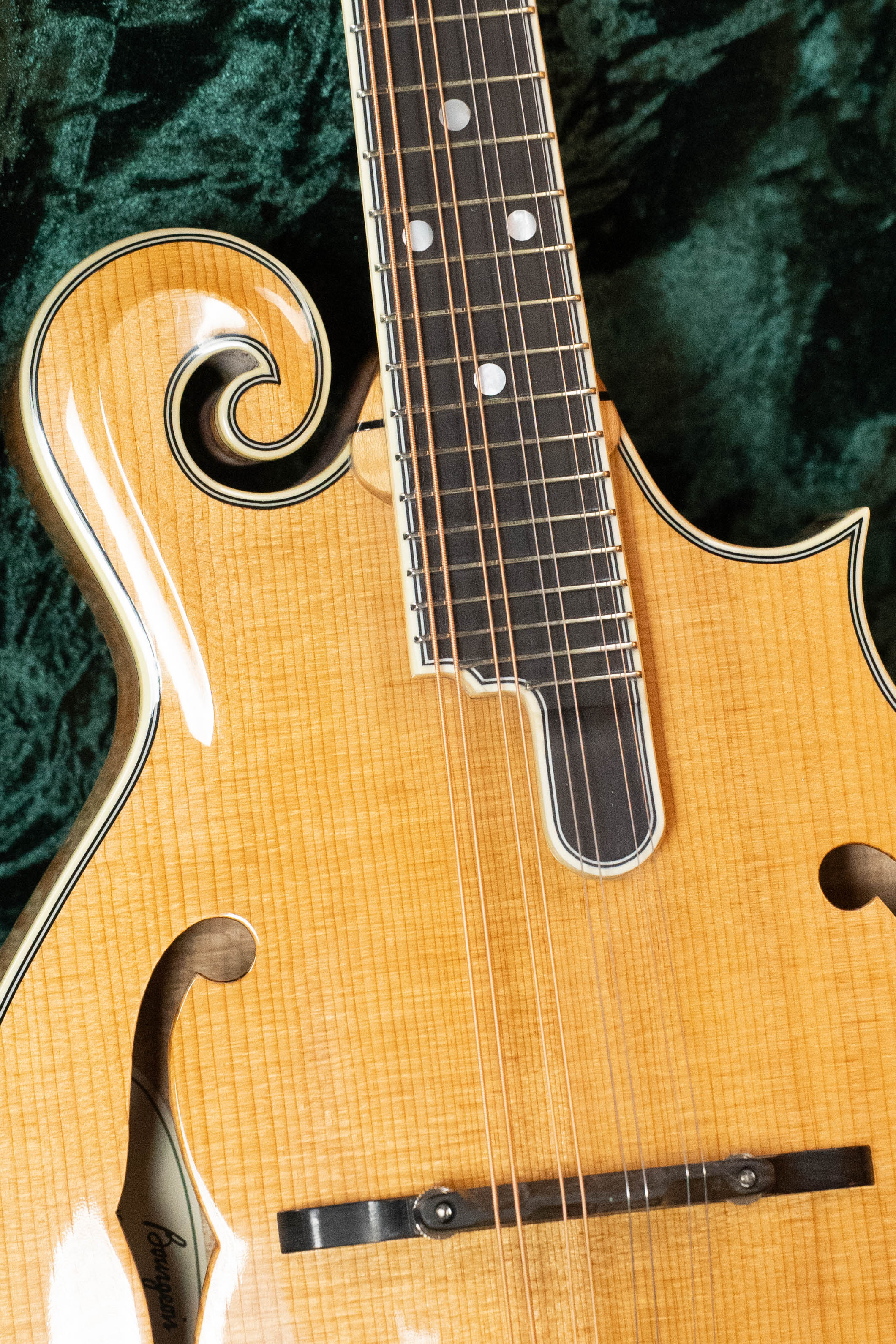 Bourgeois M5-F Aged-Tone Adirondack/Maple F-Style Mandolin #9015