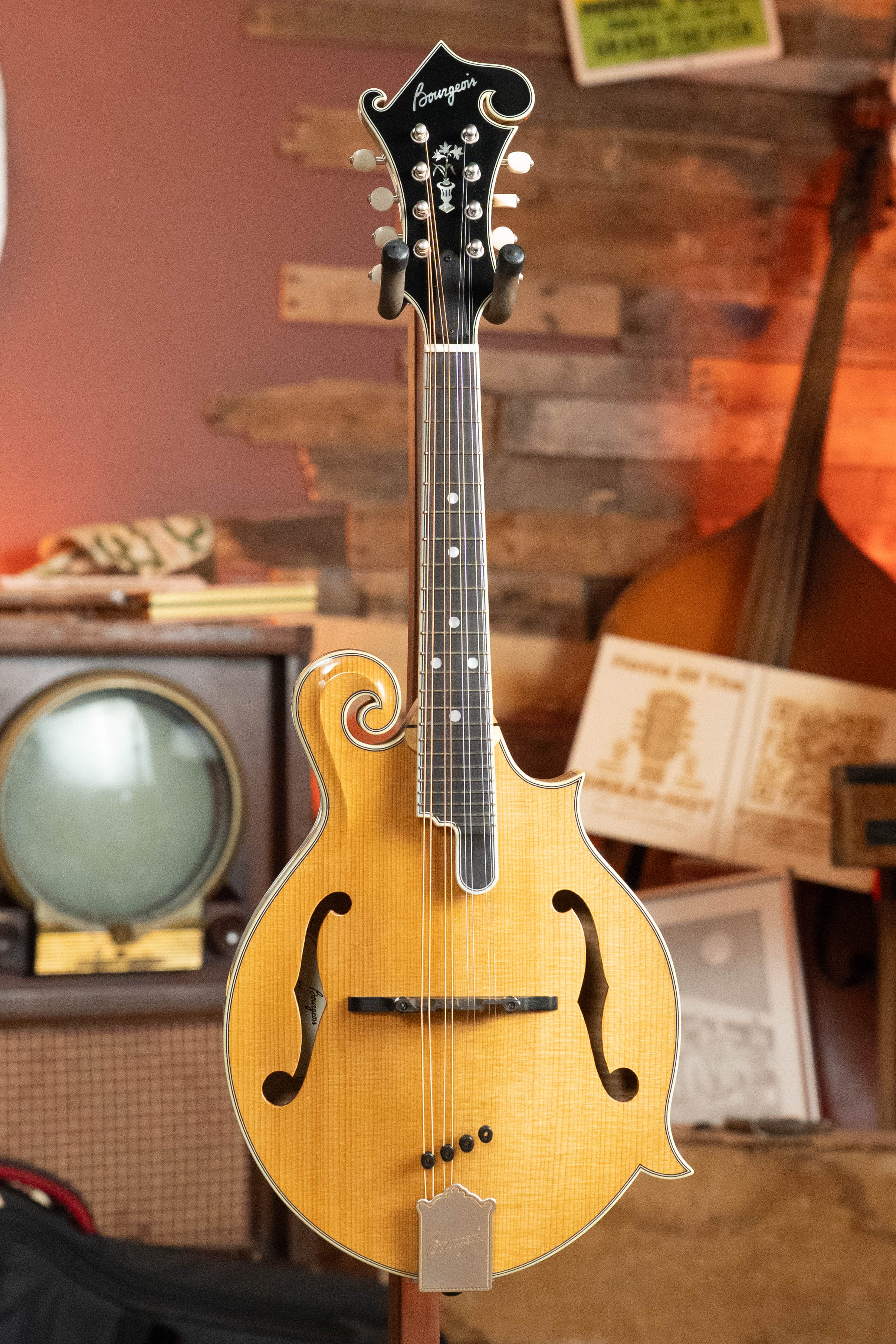 Bourgeois M5-F Aged-Tone Adirondack/Maple F-Style Mandolin #9015