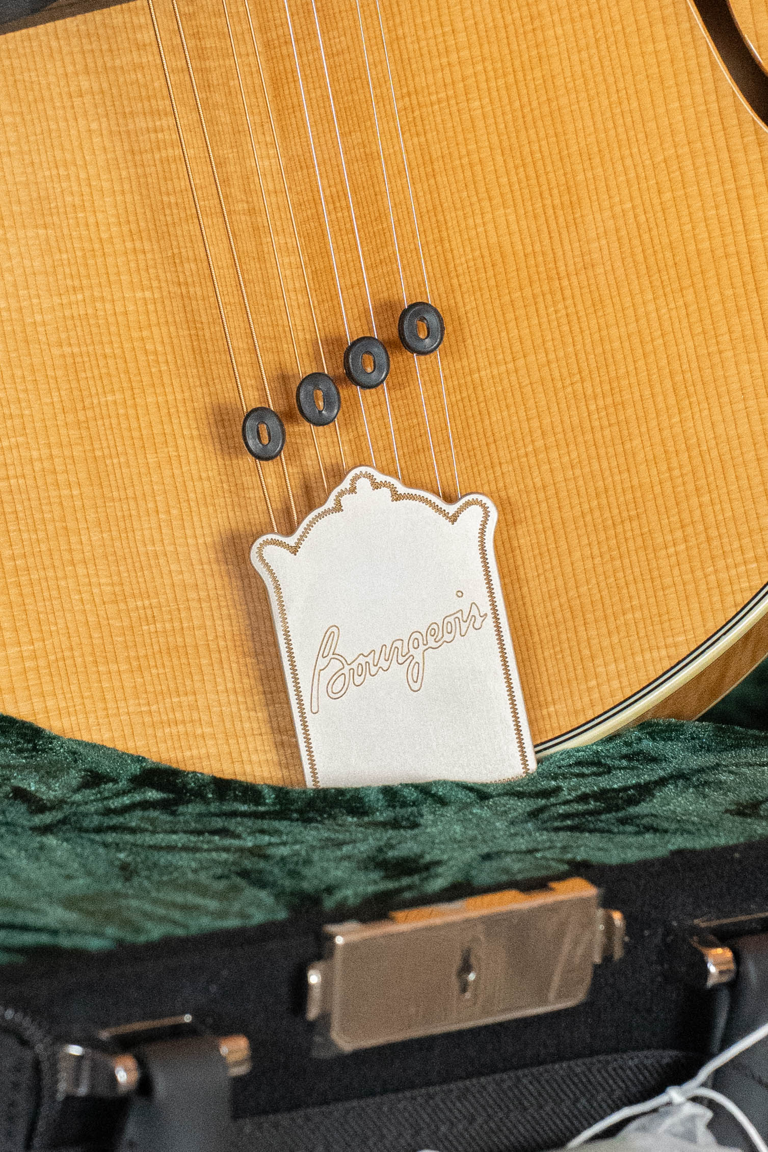 Bourgeois M5-F Aged-Tone Adirondack/Maple F-Style Mandolin #9017