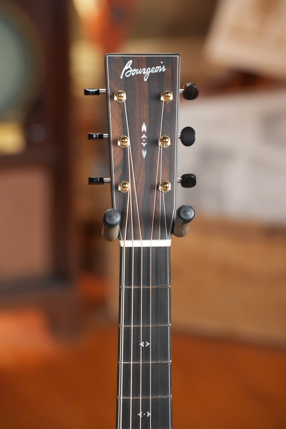 *Dread-Not Certified Used* Bourgeois Touchstone Signature OMSIG-SB/TS Orchestra Model Sunburst Acoustic Guitar #1299