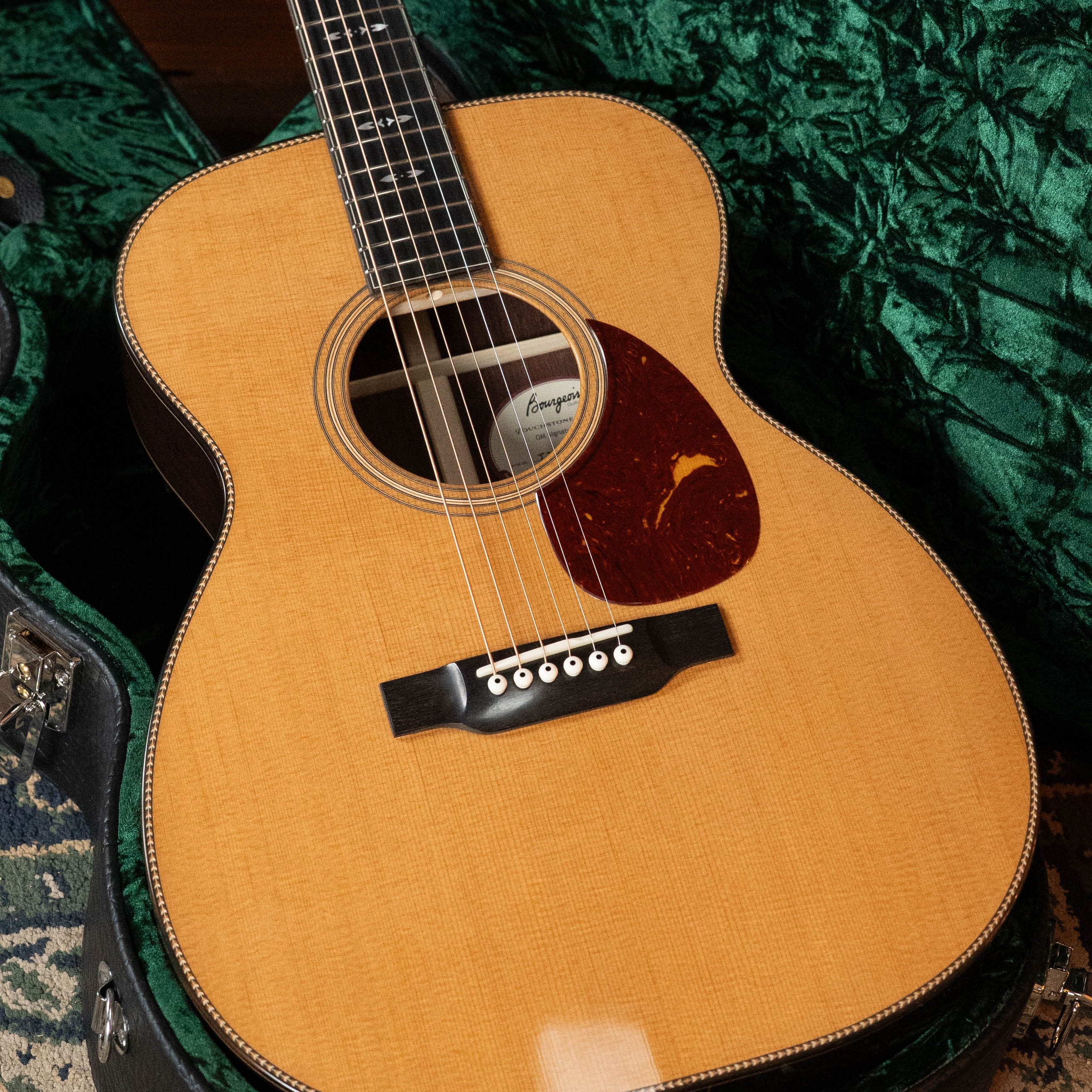 Bourgeois OM Touchstone Signature Torrefied Alaskan Sitka/Madagascar Rosewood Acoustic Guitar #6230