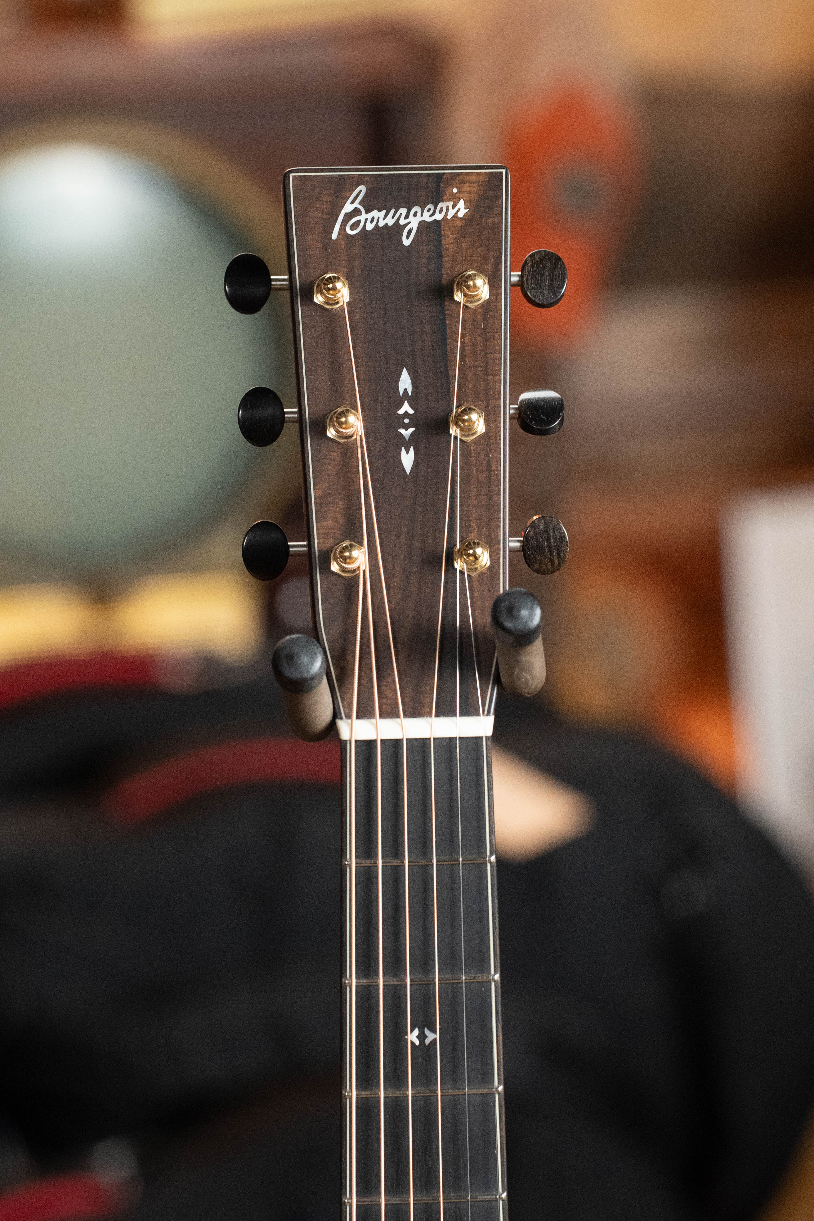 Bourgeois OM Touchstone Signature Torrefied Alaskan Sitka/Madagascar Rosewood Acoustic Guitar #6230