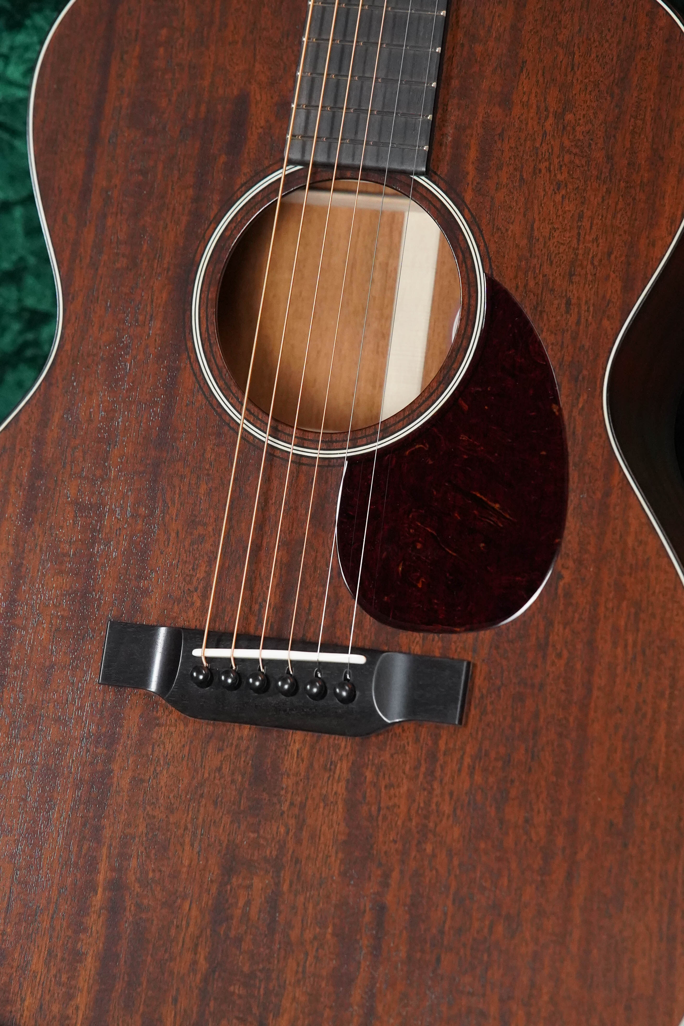 Bourgeois PSHT-OM-S Professional Series Hog Top All Mahogany Satin Finish Orchestra Model Acoustic Guitar #1233