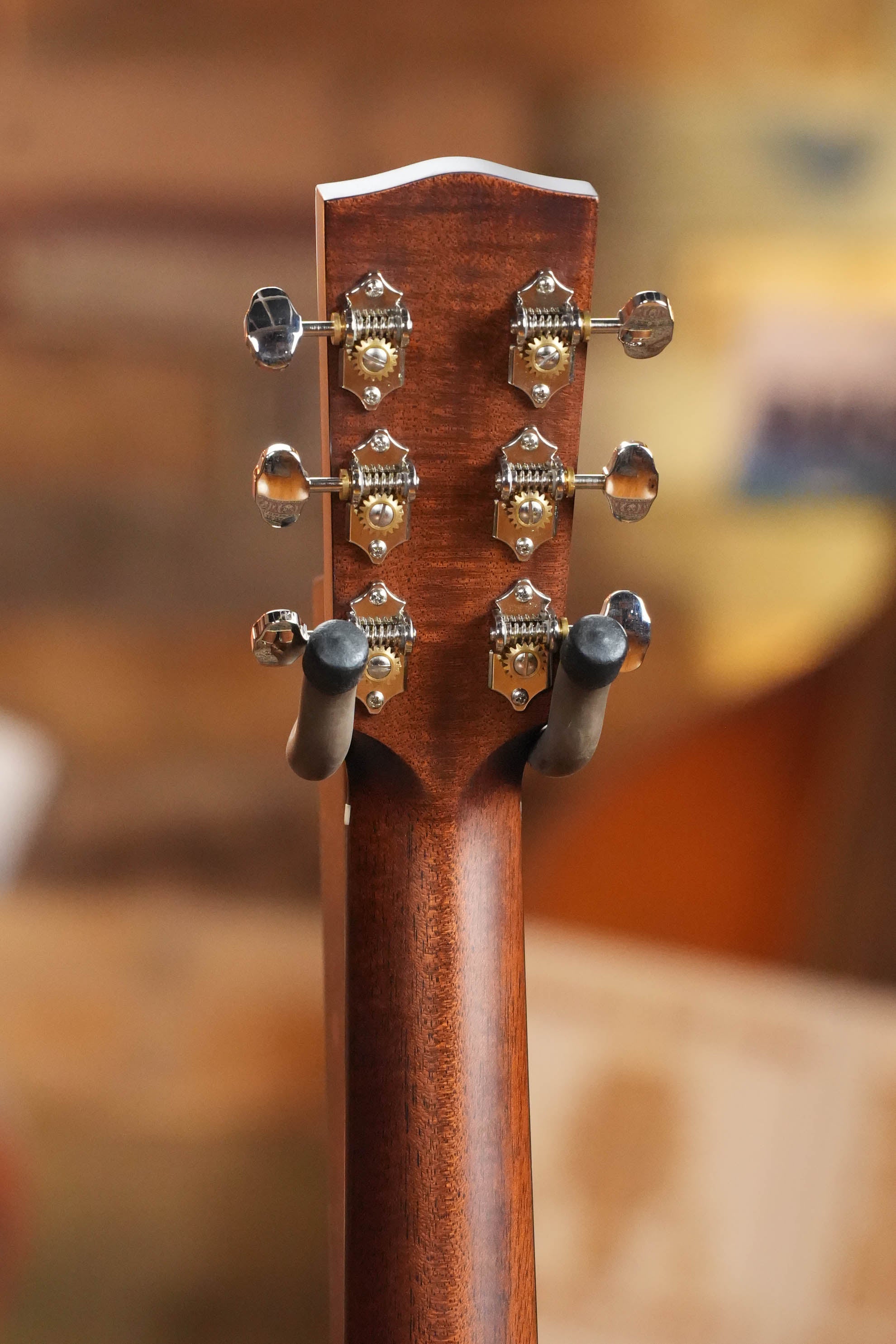Bourgeois SDS/DE Sitka/Walnut Down East Series Slope Should Dreadnought Acoustic Guitar #1336