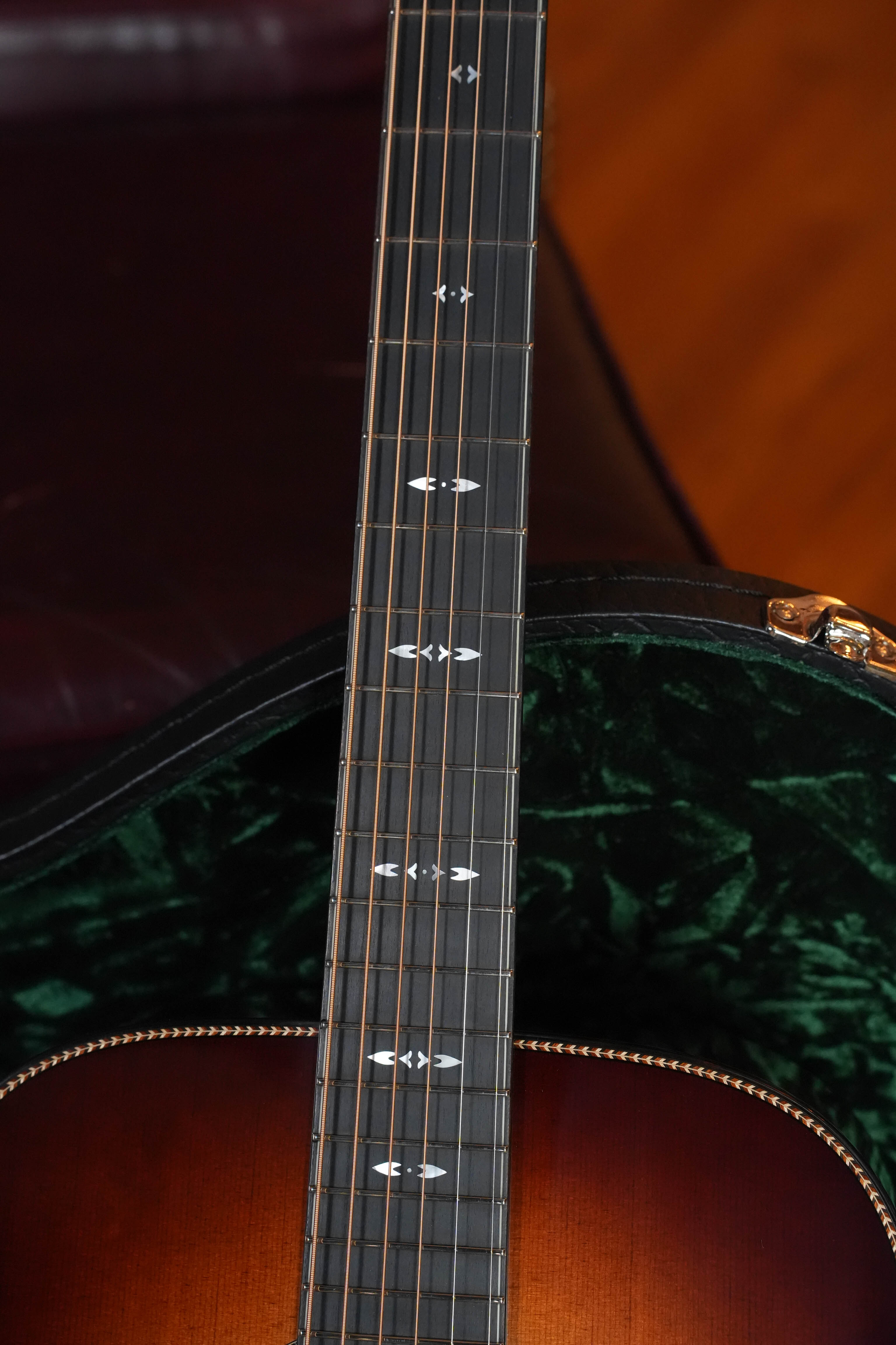 Bourgeois Signature Touchstone Series Spruce/Rosewood Sunburst Dreadnought Acoustic Guitar #1297