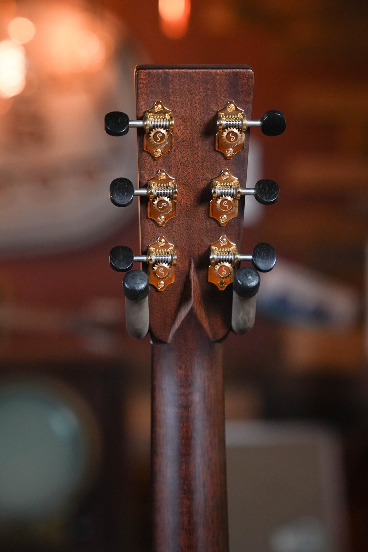 Bourgeois Signature Touchstone Series Sunburst Dreadnought Acoustic Guitar #6233