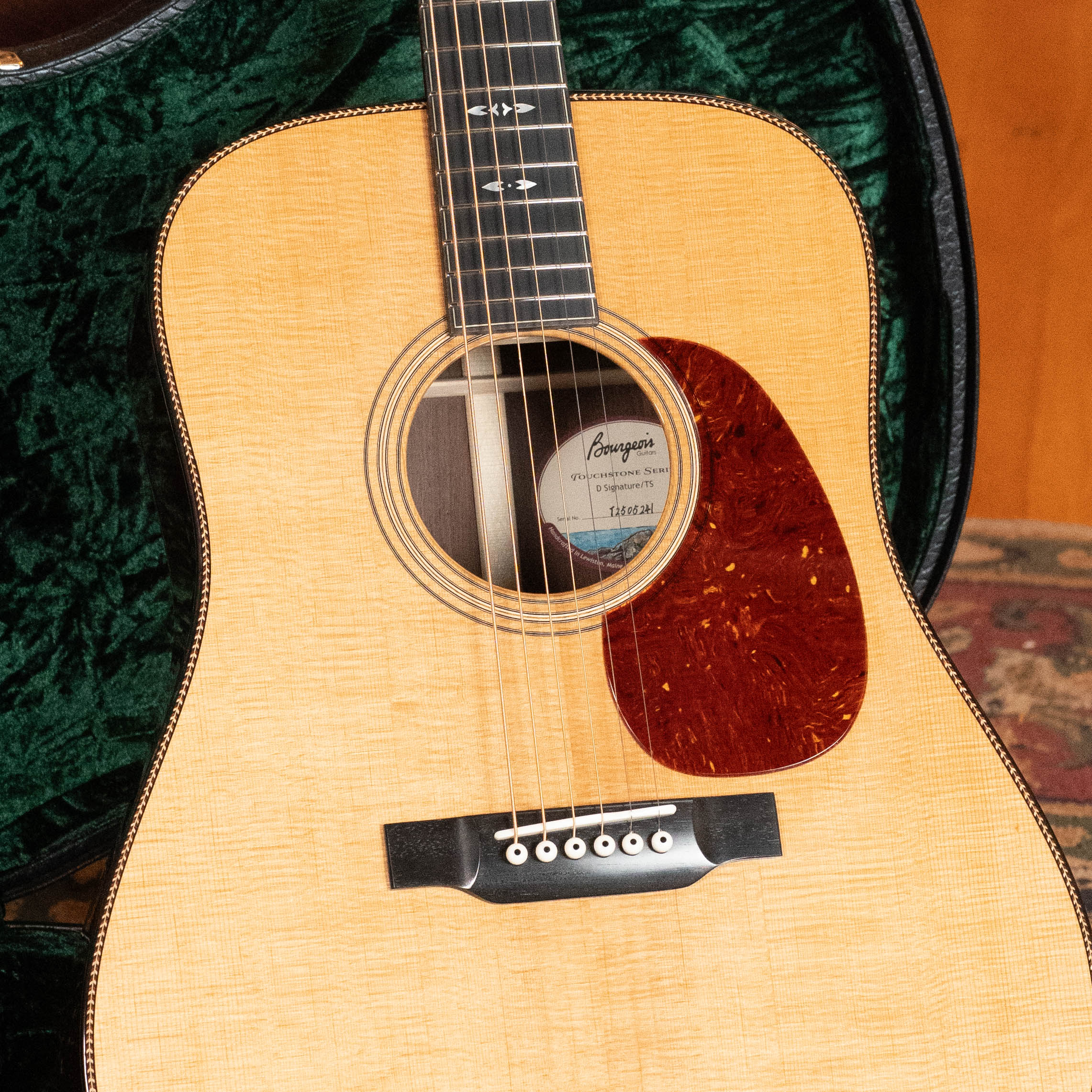 Bourgeois Signature Touchstone Series Torrefied Sitka/Mahogany Dreadnought Acoustic Guitar #5241