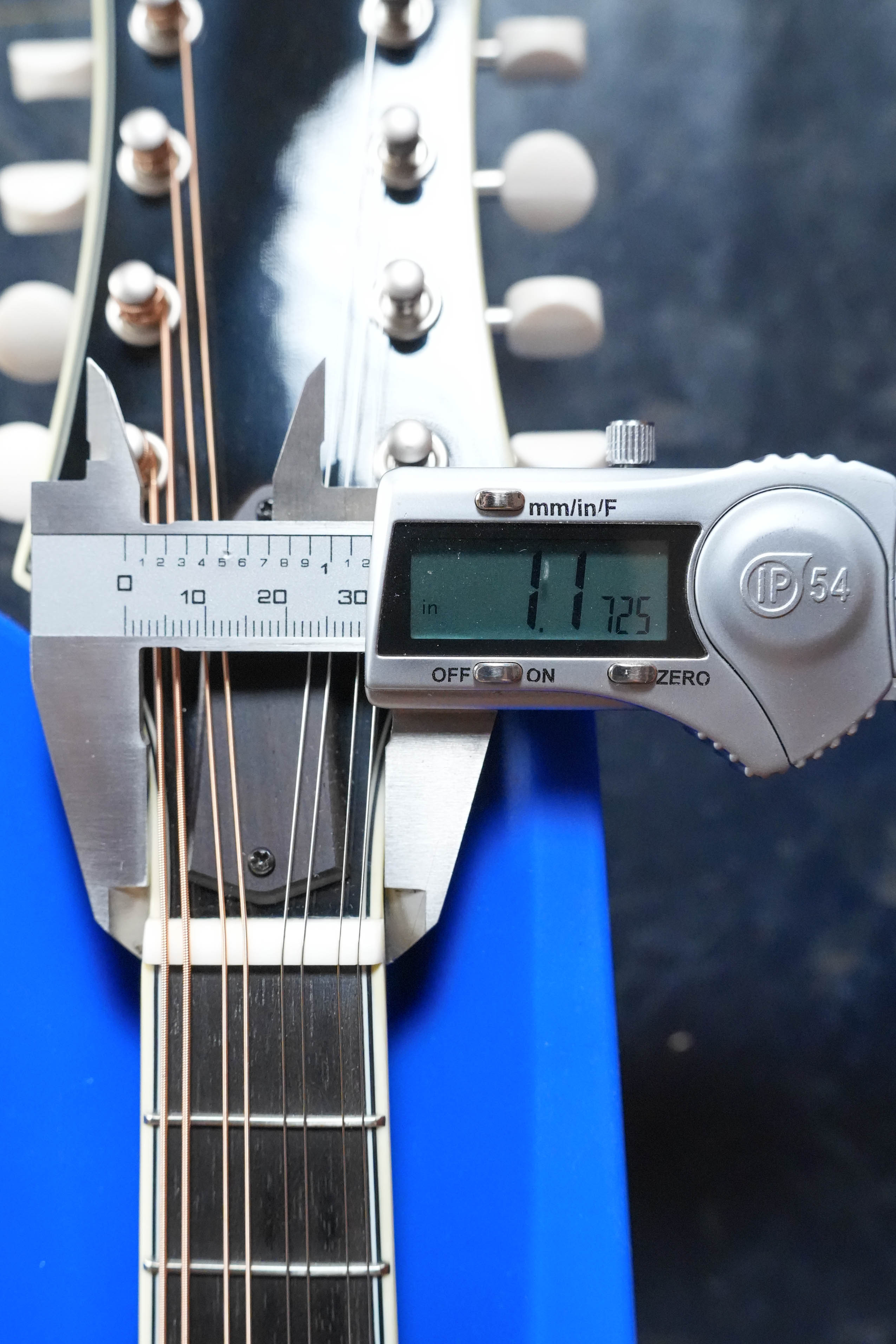 Bourgeois TAS Exclusive M5-A-CR Aged-Tone Adirondack/Maple Cordovan Red A-Style Mandolin #2119