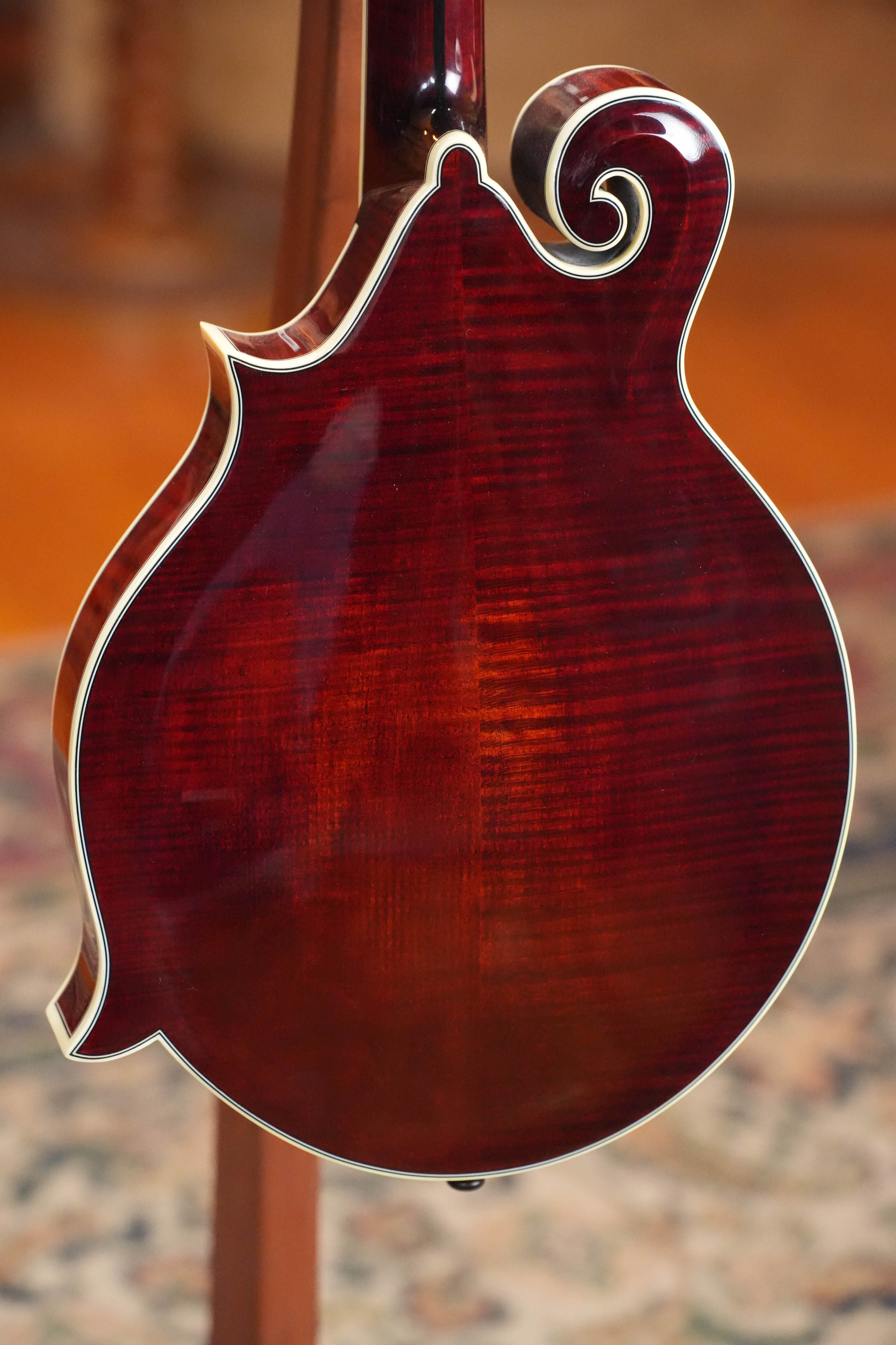 Bourgeois TAS Exclusive M5-F-CR Aged-Tone Adirondack/Maple Cordovan Red F-Style Mandolin #2140