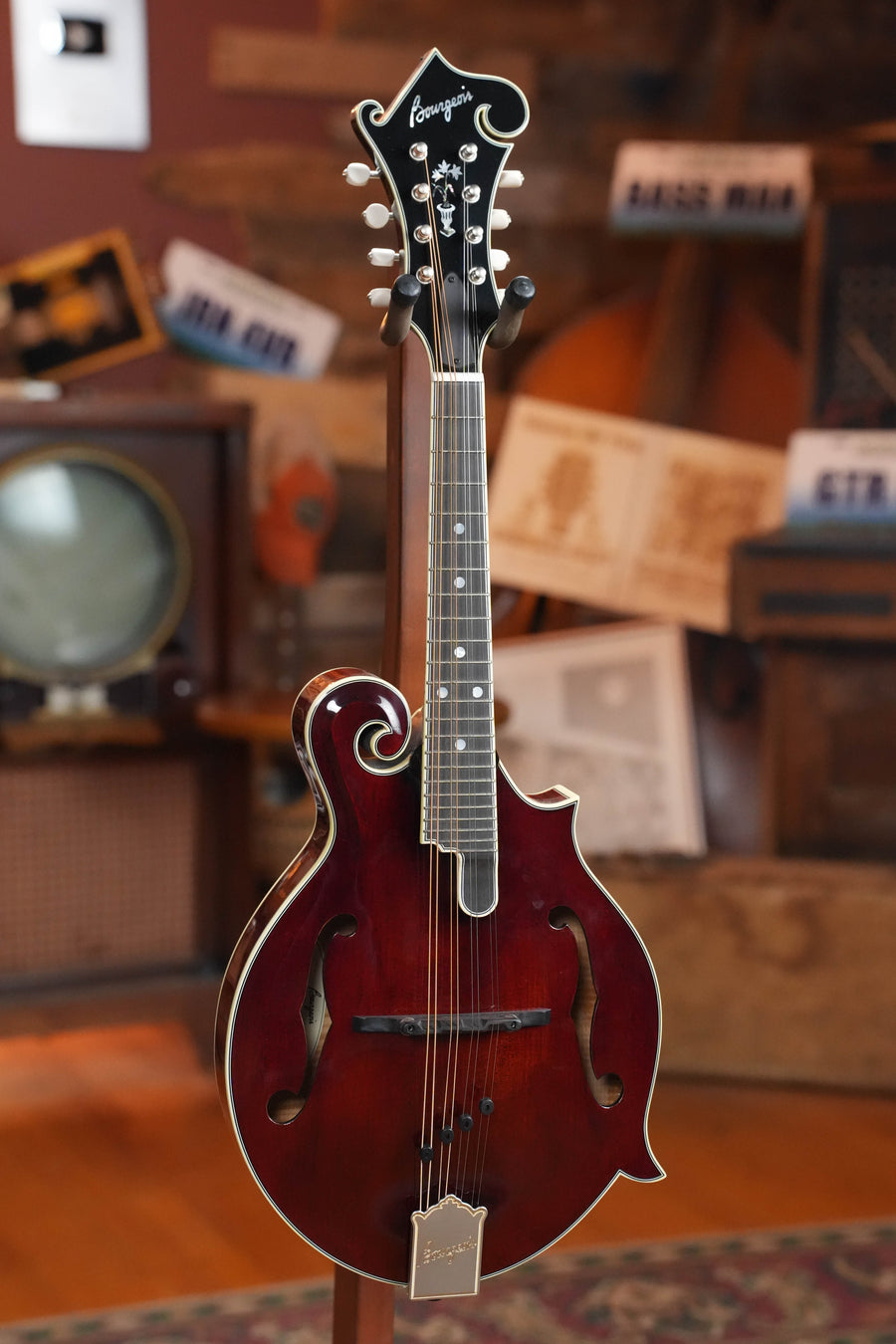 Bourgeois TAS Exclusive M5-F-CR Aged-Tone Adirondack/Maple Cordovan Red F-Style Mandolin #2140
