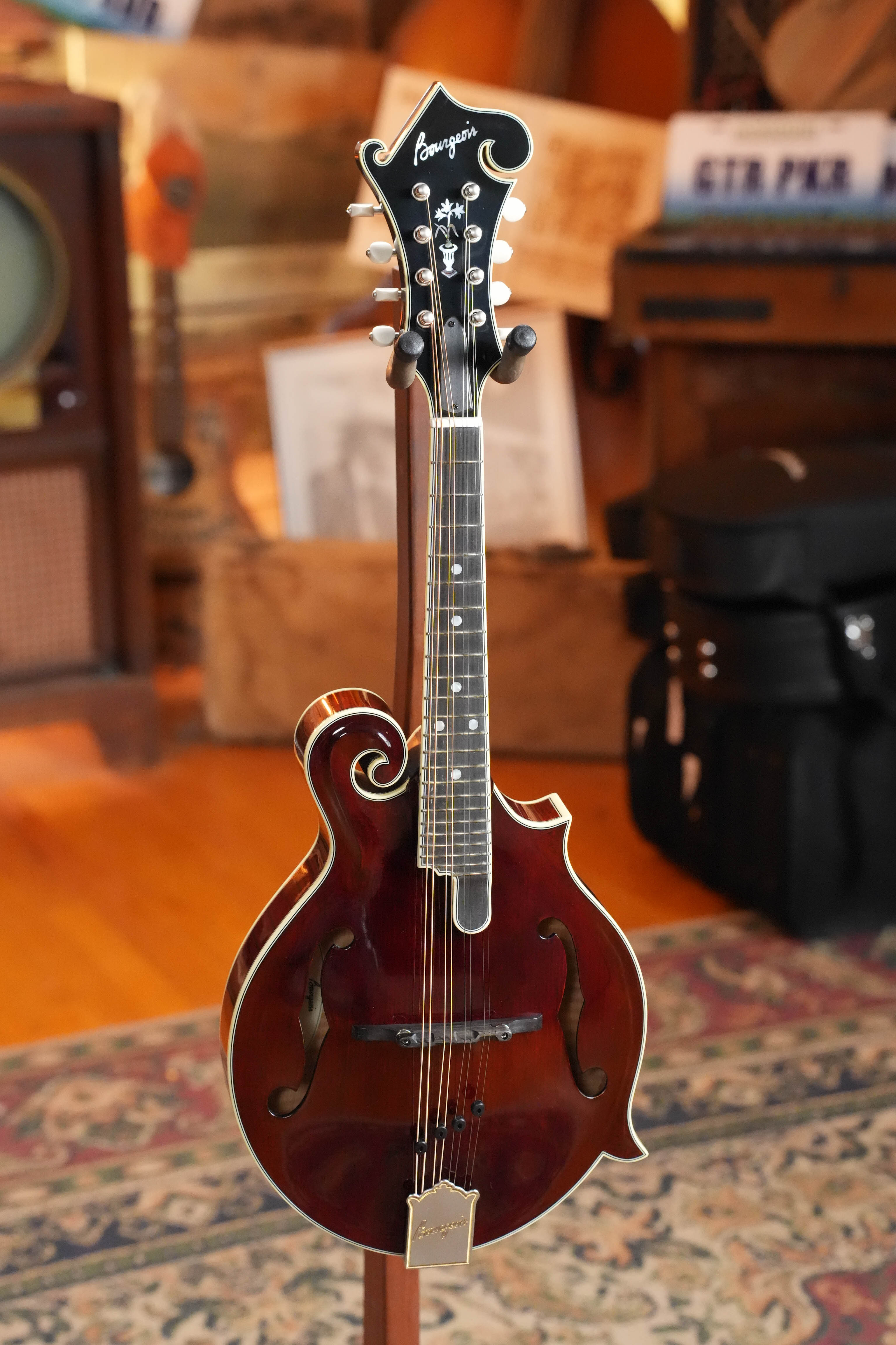 Bourgeois TAS Exclusive M5-F-CR Aged-Tone Adirondack/Maple Cordovan Red F-Style Mandolin #2141