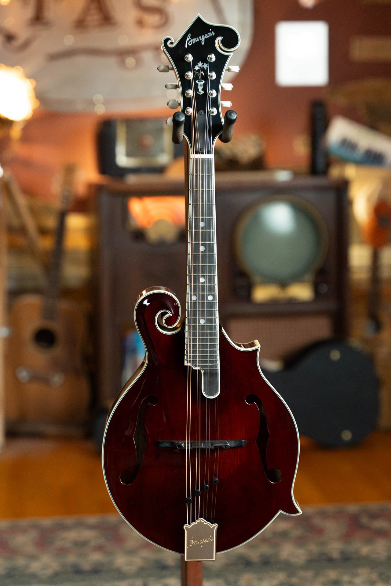 Bourgeois TAS Exclusive M5-F-CR Aged-Tone Adirondack/Maple Cordovan Red F-Style Mandolin #2140