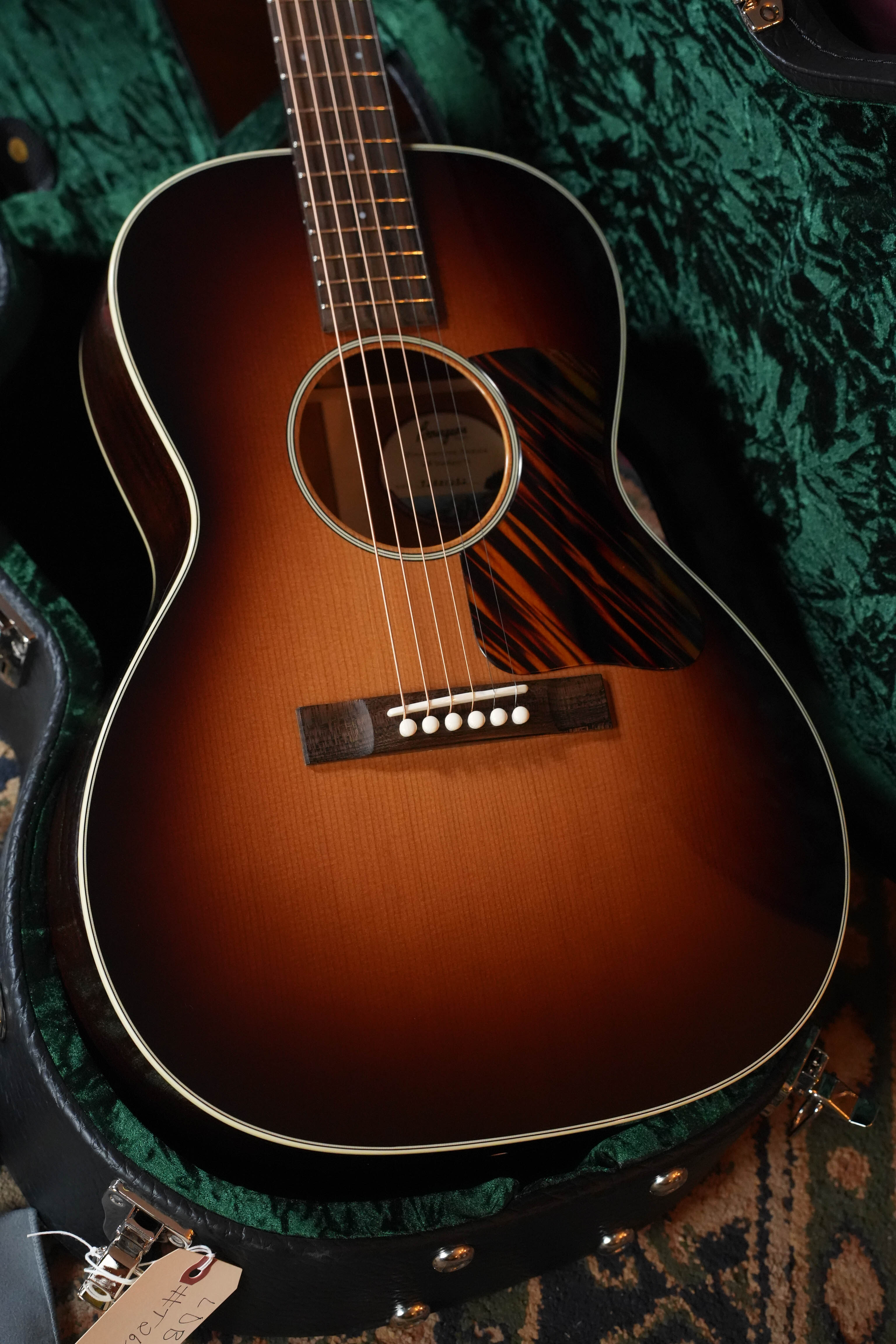 Bourgeois The Standard LDBS/TS Touchstone Series Torrefied Sitka/Mahogany OO Sunburst Acoustic Guitar #1252