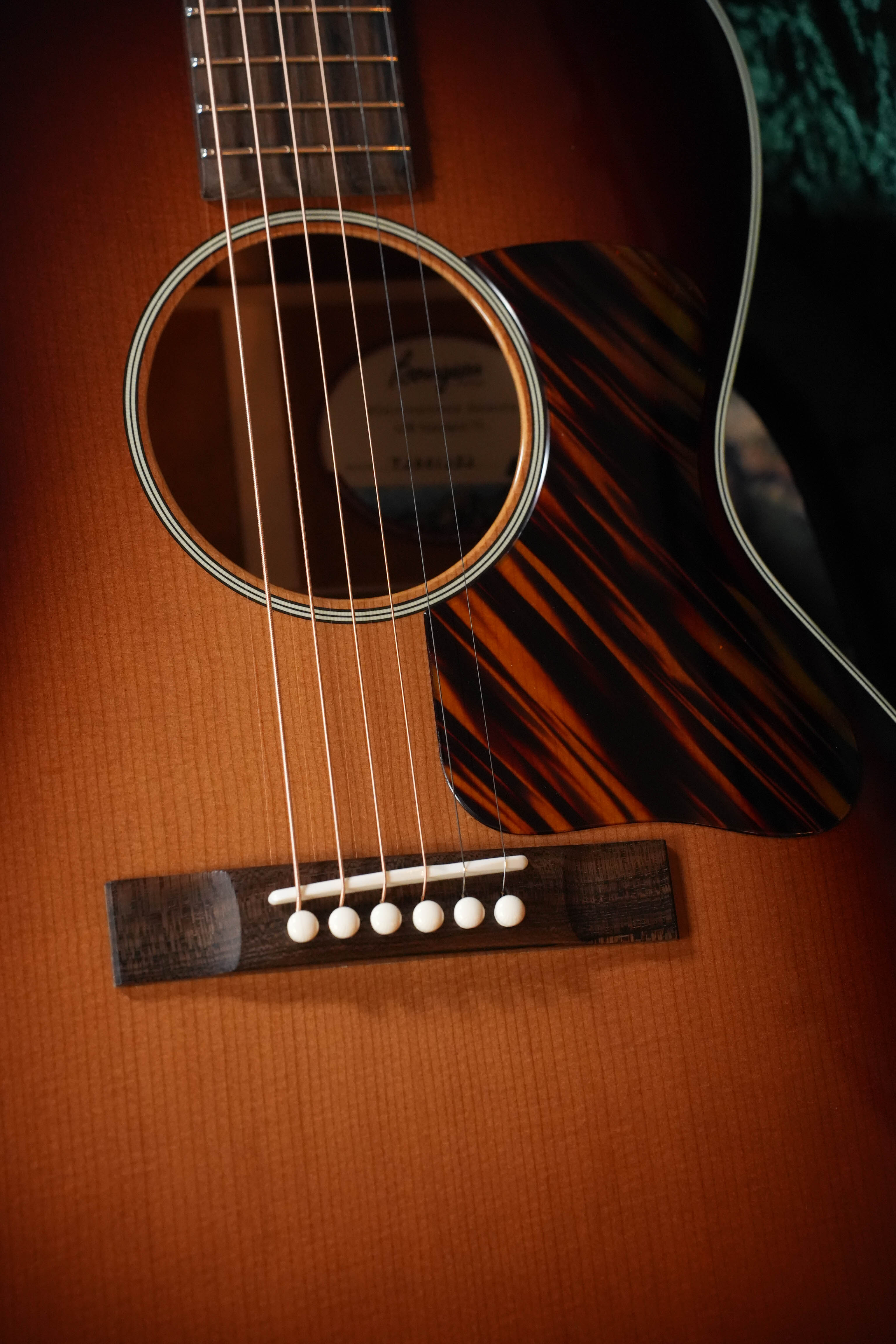 Bourgeois The Standard LDBS/TS Touchstone Series Torrefied Sitka/Mahogany OO Sunburst Acoustic Guitar #1252