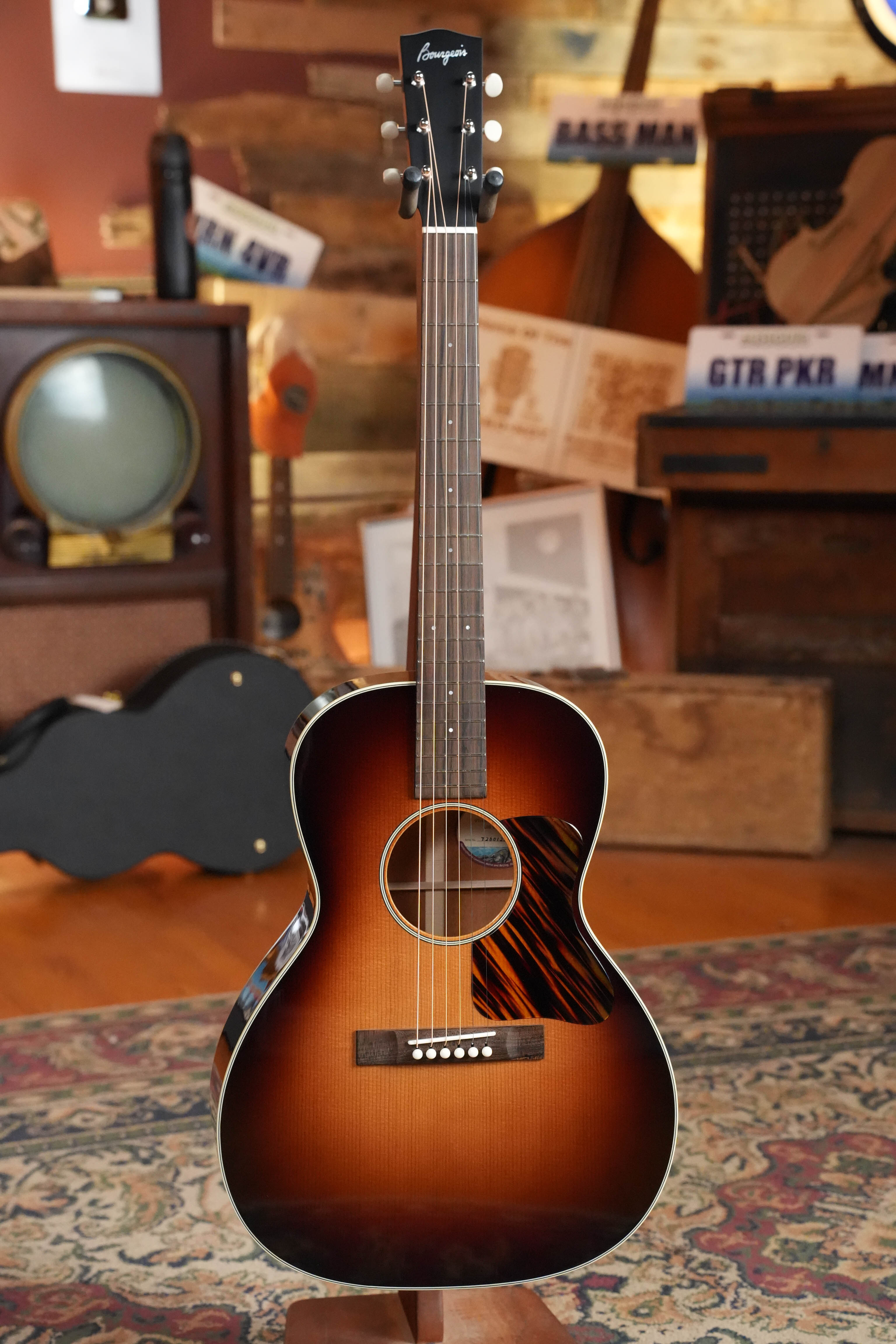 Bourgeois The Standard LDBS/TS Touchstone Series Torrefied Sitka/Mahogany OO Sunburst Acoustic Guitar #1252