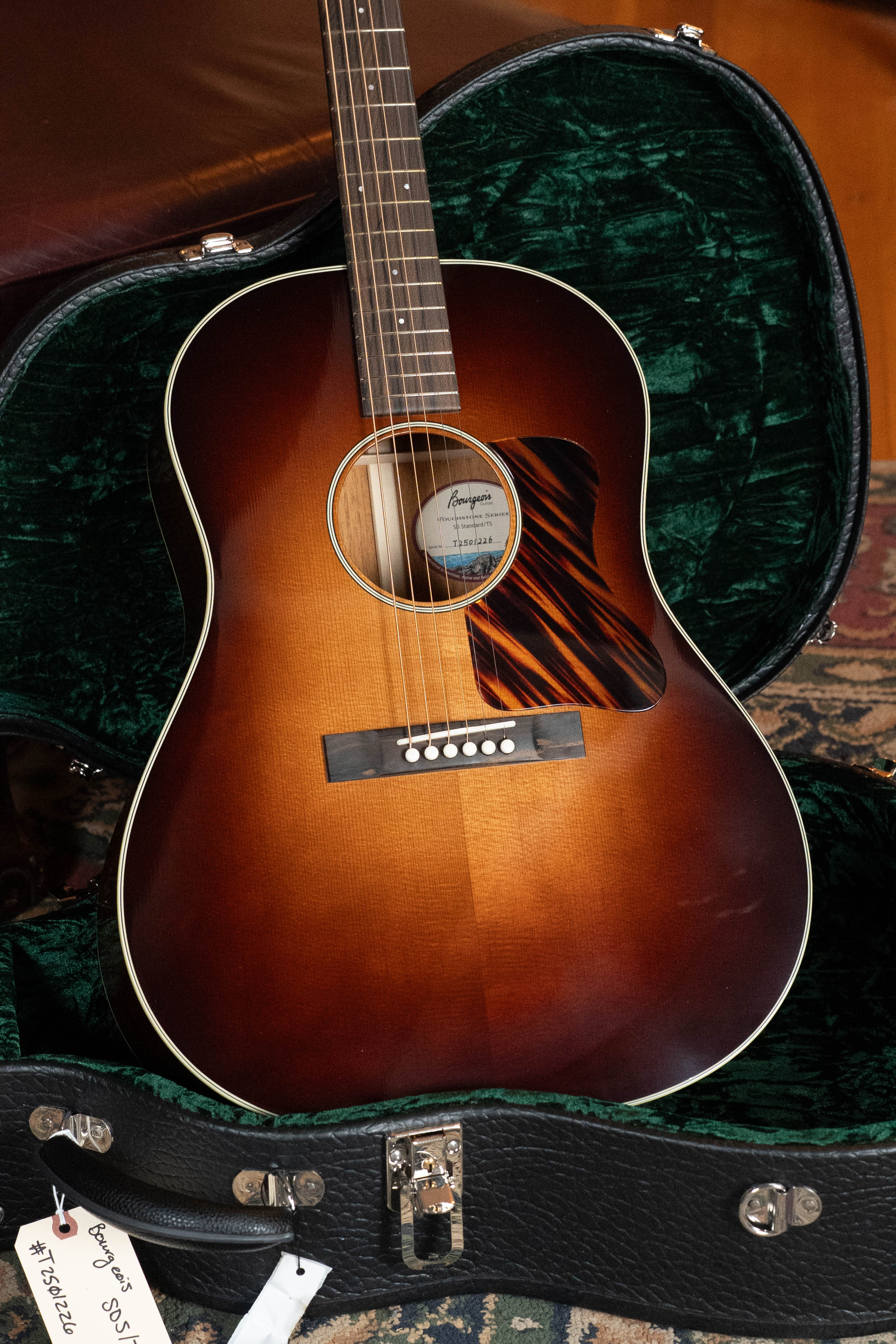 Bourgeois The Standard SDS/TS Touchstone Series Torrefied Sitka/Mahogany Slope Shoulder Sunburst Dreadnought Acoustic Guitar #1226