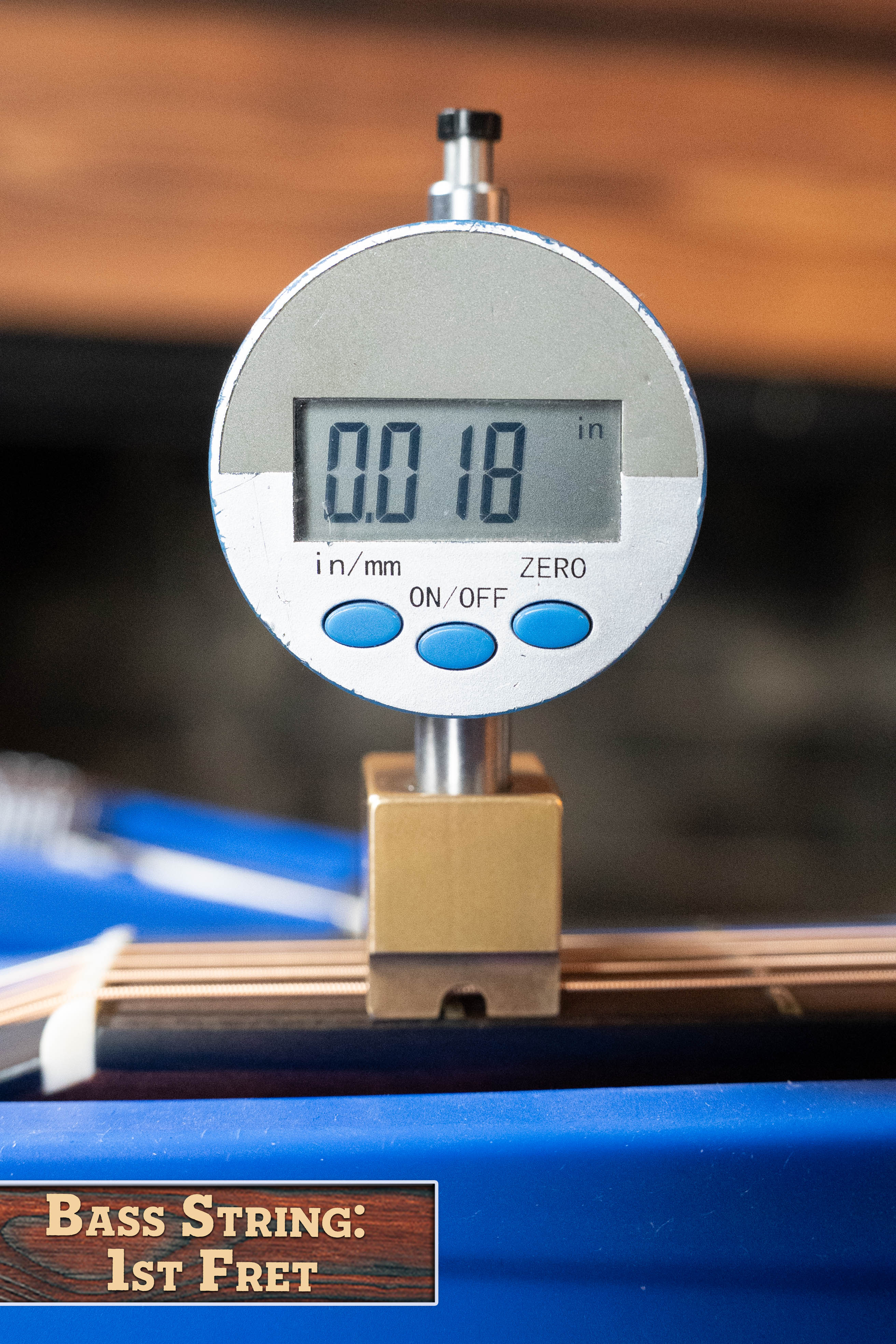 Bourgeois The Standard SDS/TS Touchstone Series Torrefied Sitka/Mahogany Slope Shoulder Sunburst Dreadnought Acoustic Guitar #1226