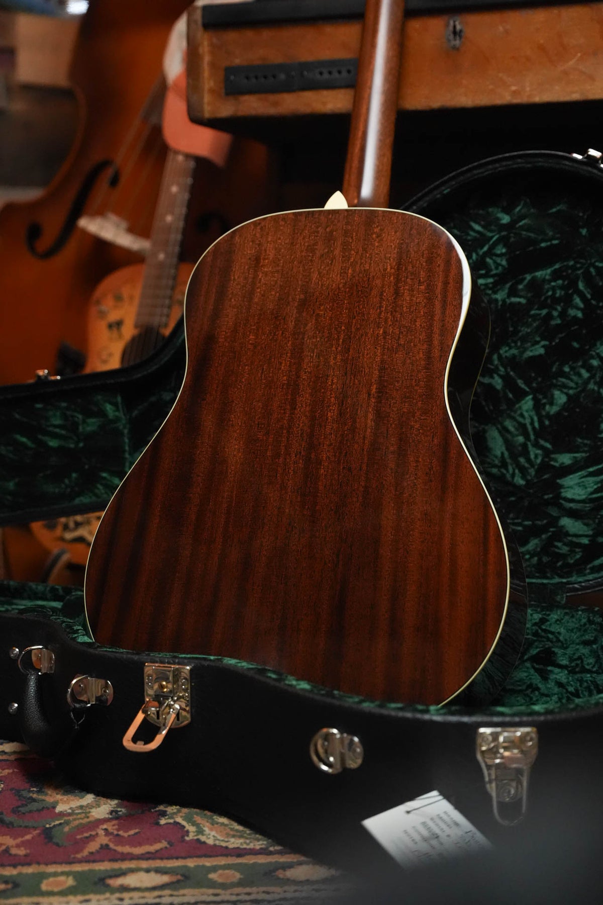 Bourgeois The Standard SDS/TS Touchstone Series Torrefied Sitka/Mahogany Slope Shoulder Sunburst Dreadnought Acoustic Guitar #2244