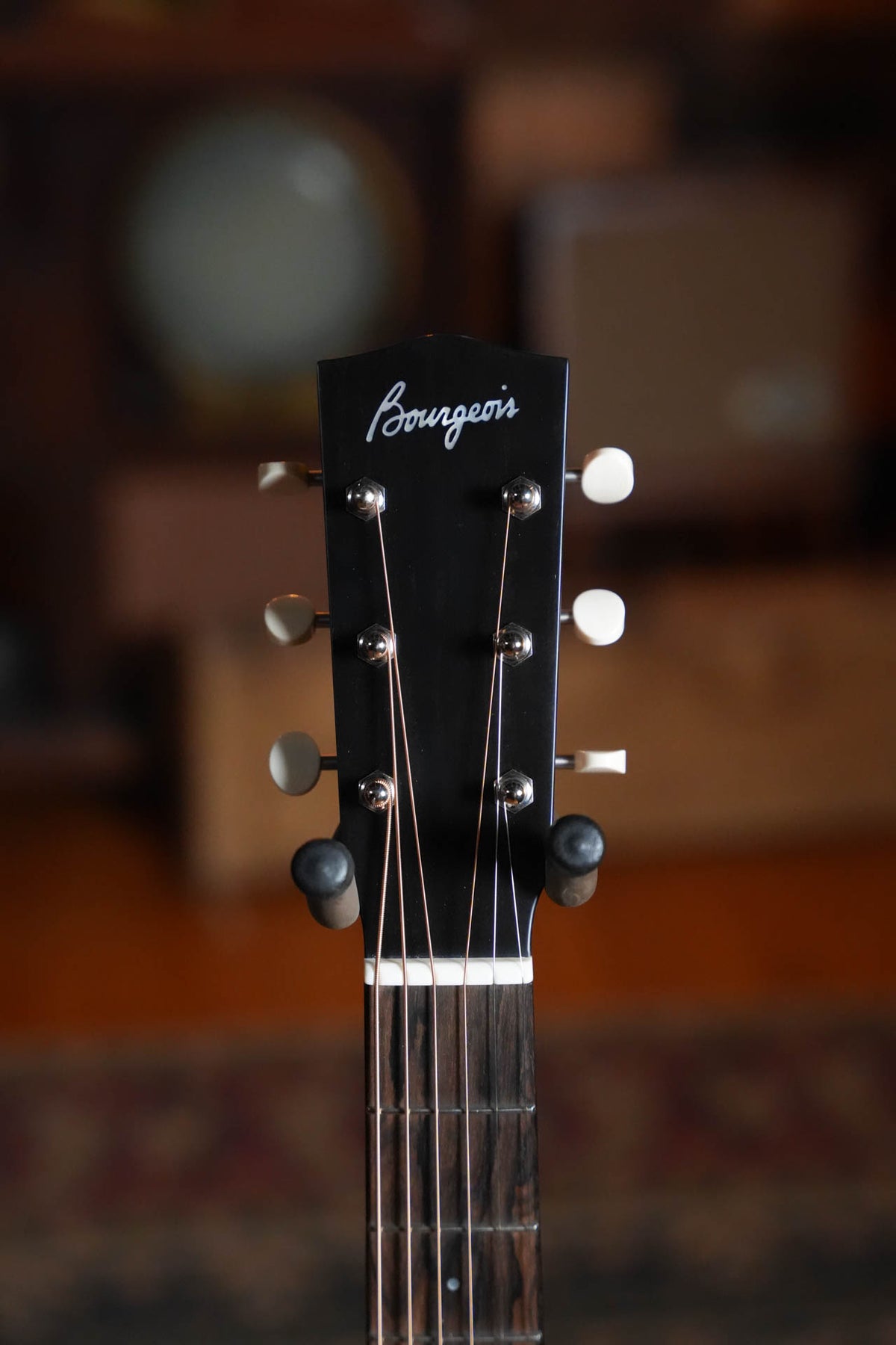 Bourgeois The Standard SDS/TS Touchstone Series Torrefied Sitka/Mahogany Slope Shoulder Sunburst Dreadnought Acoustic Guitar #2244
