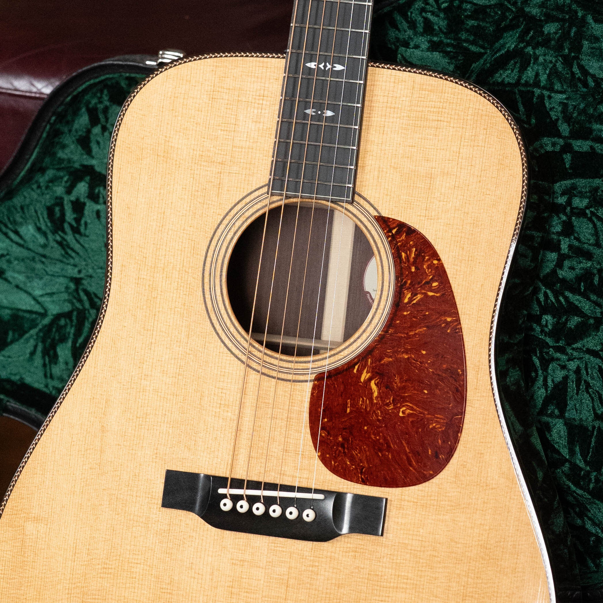 Bourgeois D Touchstone Signature Torrefied Alaskan Sitka/Madagascar Rosewood Dreadnought Acoustic Guitar #8235