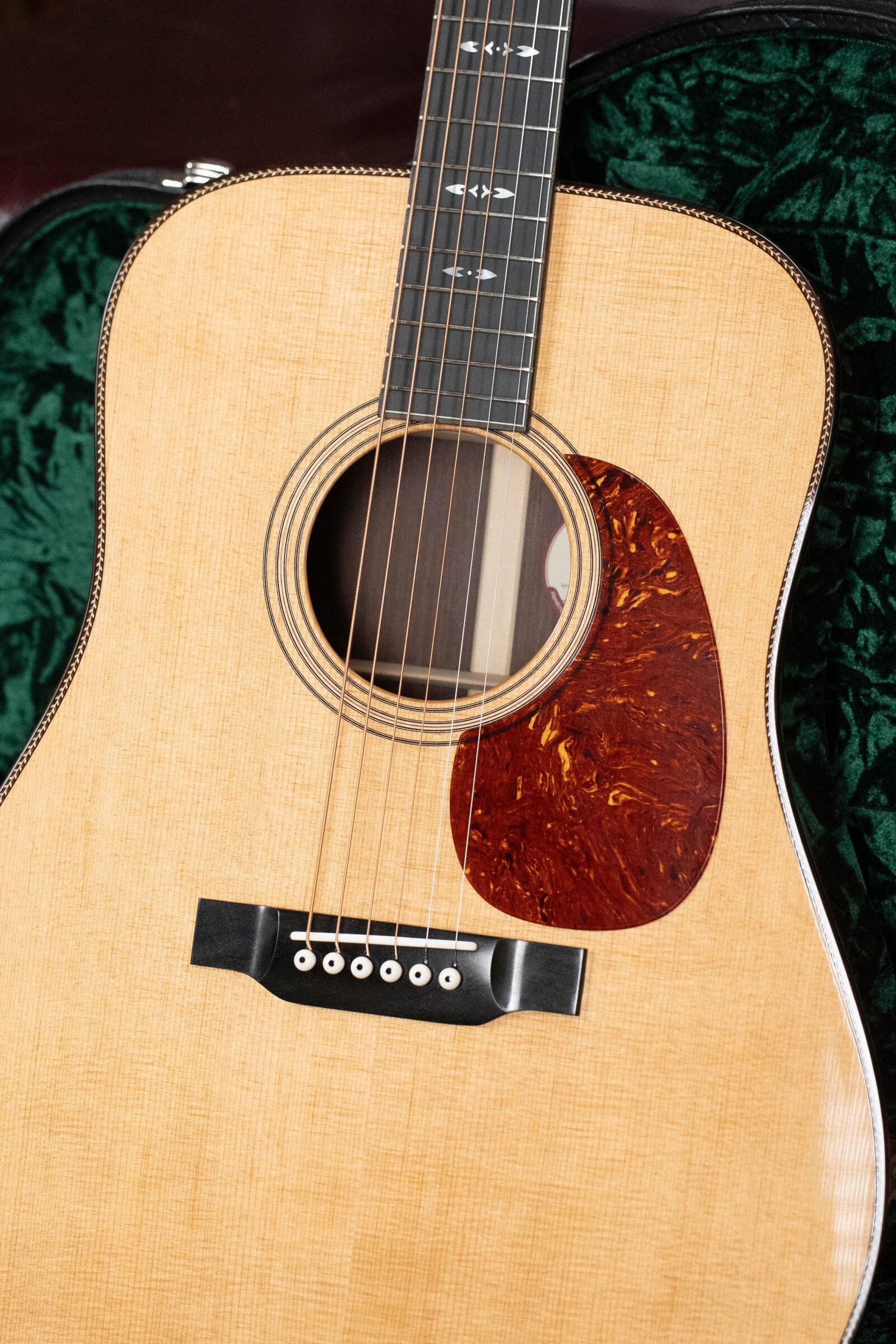 Bourgeois D Touchstone Signature Torrefied Alaskan Sitka/Madagascar Rosewood Dreadnought Acoustic Guitar #8235