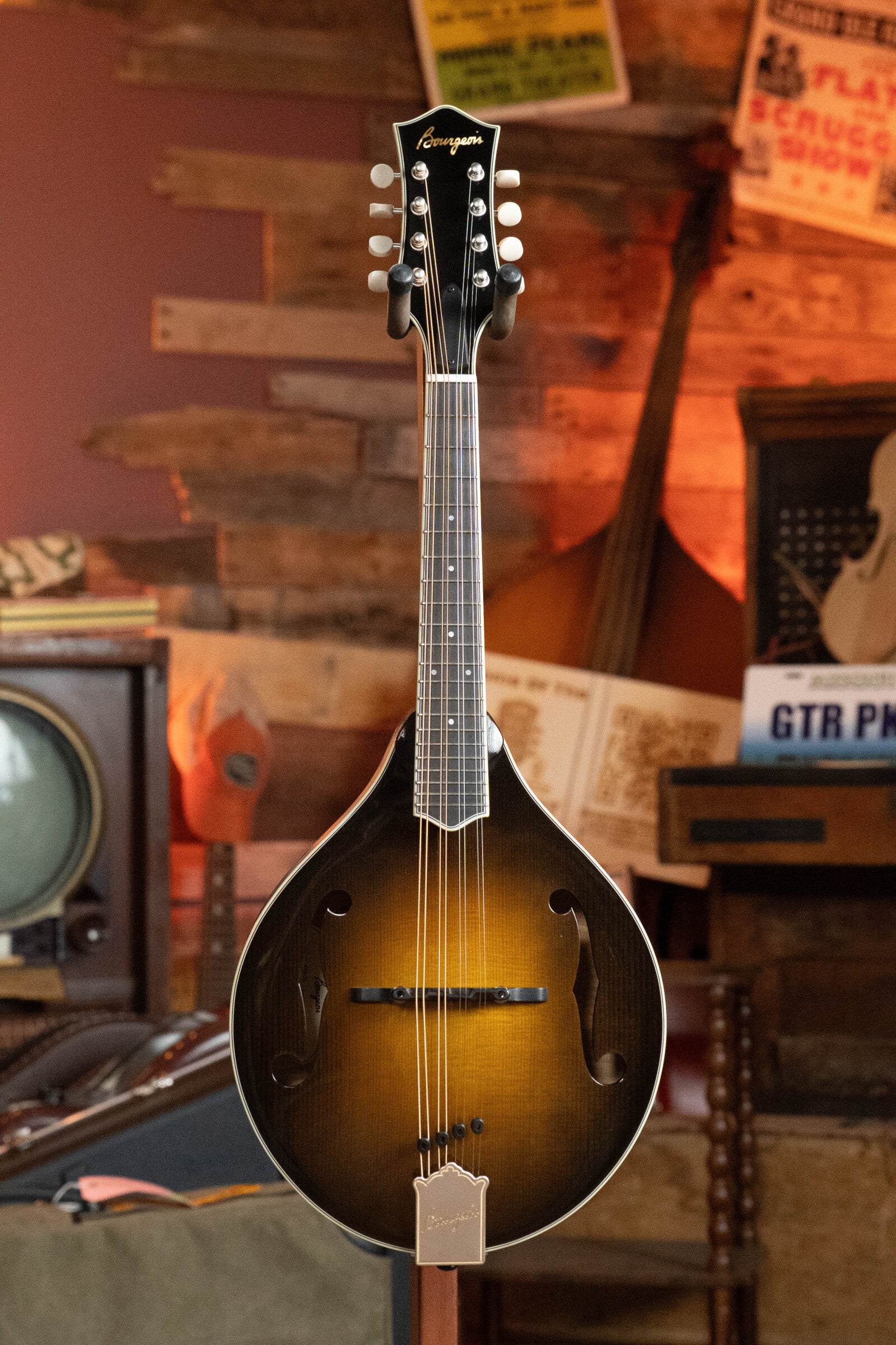 Bourgeois M5-A-SB Aged-Tone Adirondack/Maple Sunburst A-Style Mandolin #9101