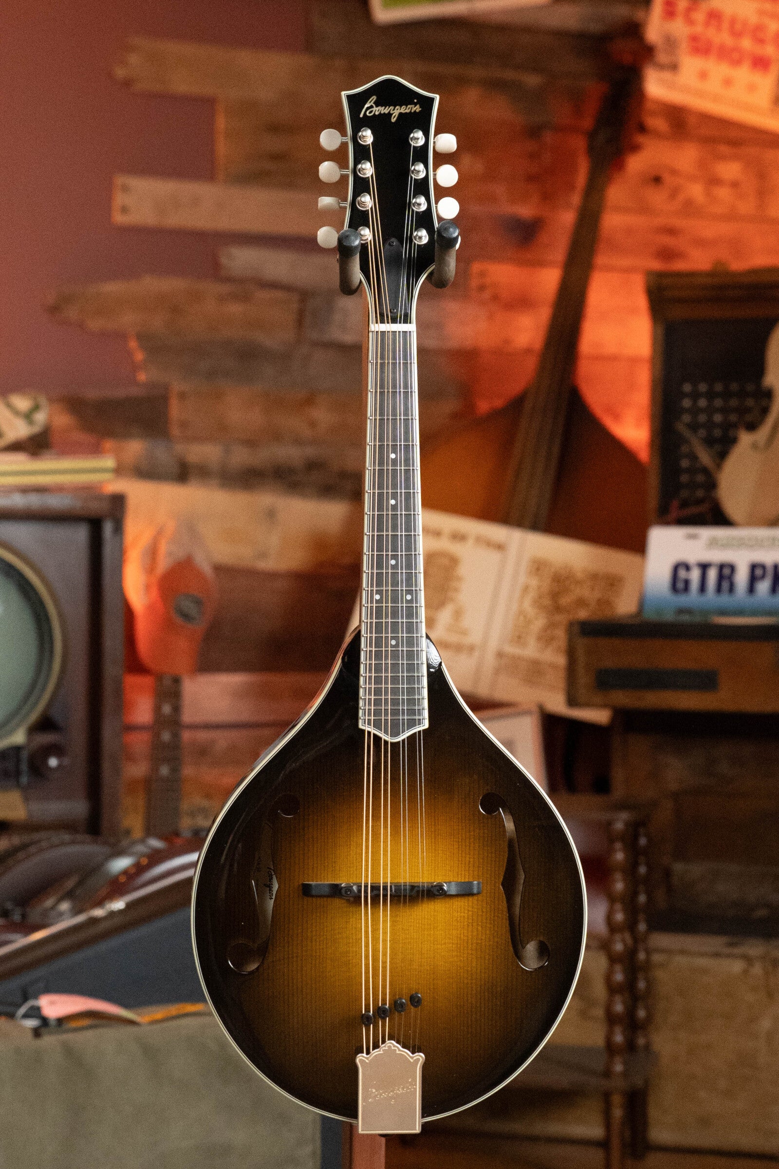Bourgeois M5-A-SB Aged-Tone Adirondack/Maple Sunburst A-Style Mandolin #9102