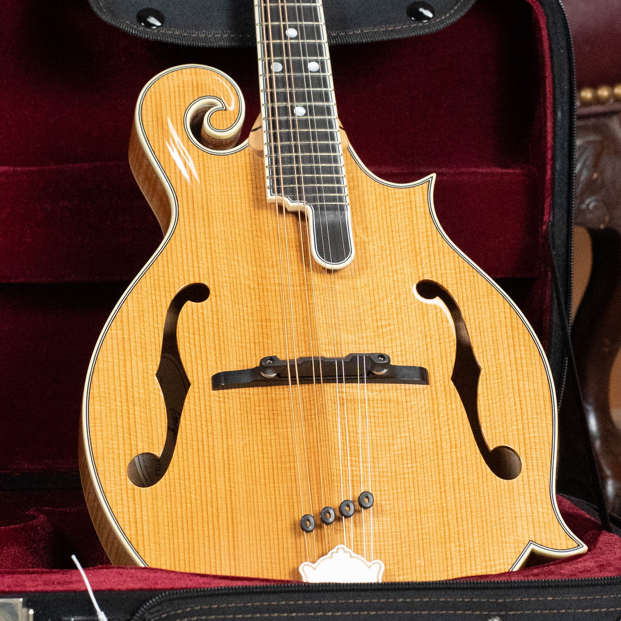 Bourgeois M5-F Aged-Tone Adirondack/Maple F-Style Mandolin #9122