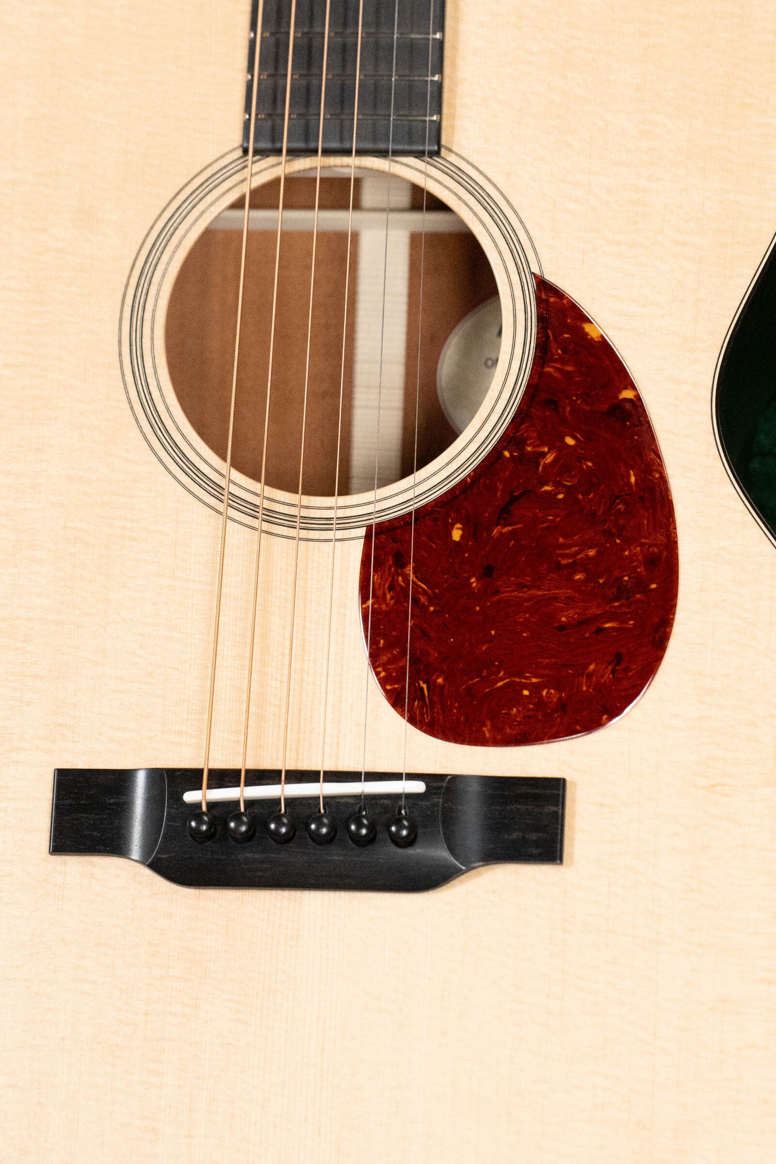 Bourgeois PSCB-OM-S Professional Series Country Boy Sitka/Mahogany Satin OM Acoustic Guitar