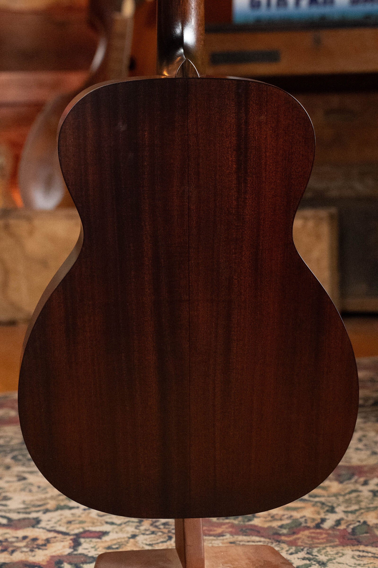 Bourgeois Professional Series Country Boy Sitka/Mahogany Satin OM Acoustic Guitar