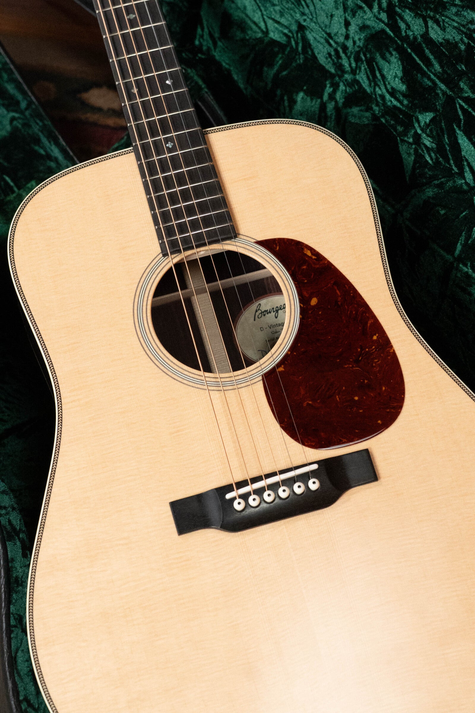 Bourgeois PSV-D-S Professional Series Sitka/Rosewood Vintage Satin Dreadnought Acoustic Guitar #1124