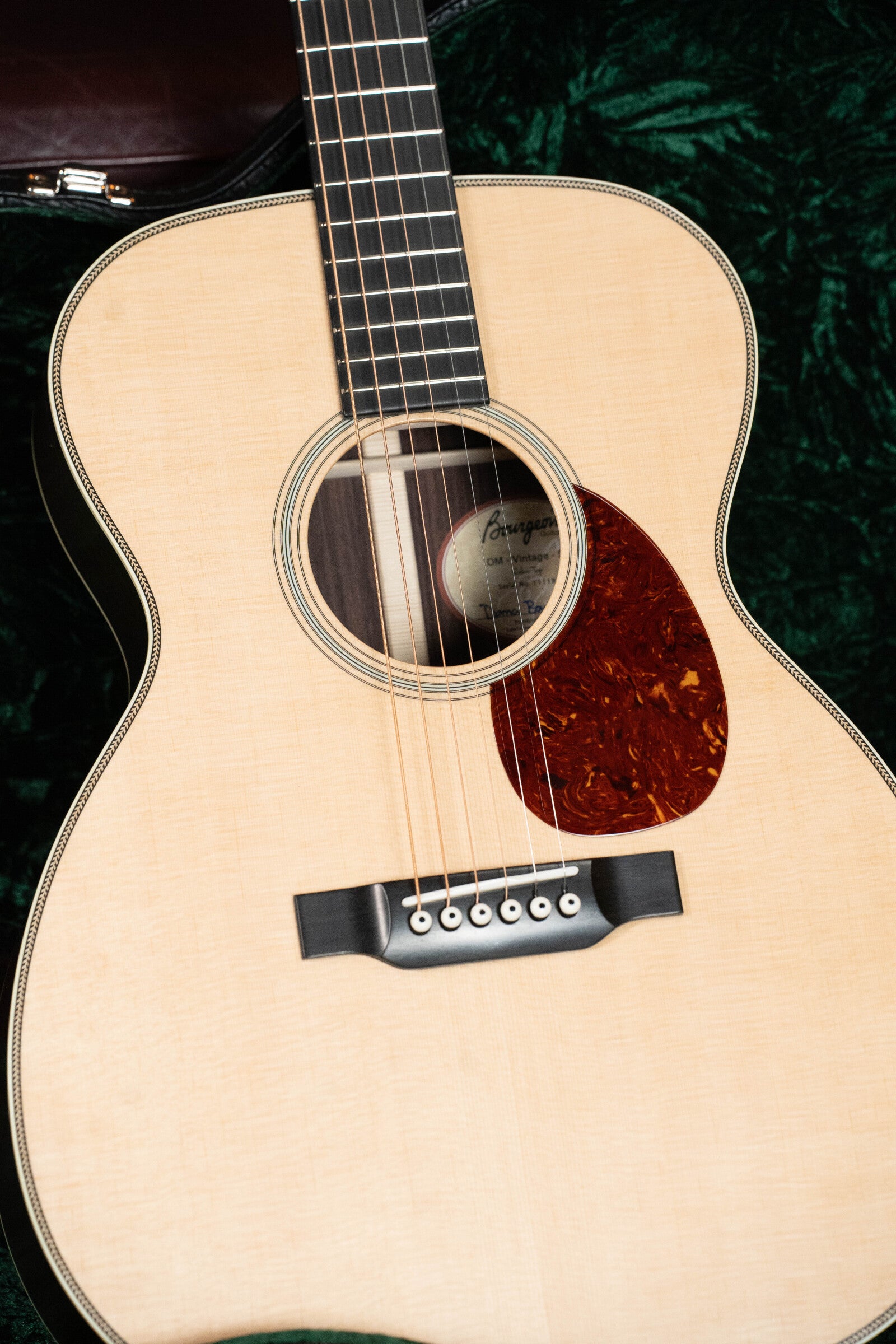Bourgeois PSV-OM-S Professional Series Sitka/Rosewood Satin OM Vintage Acoustic Guitar #1118