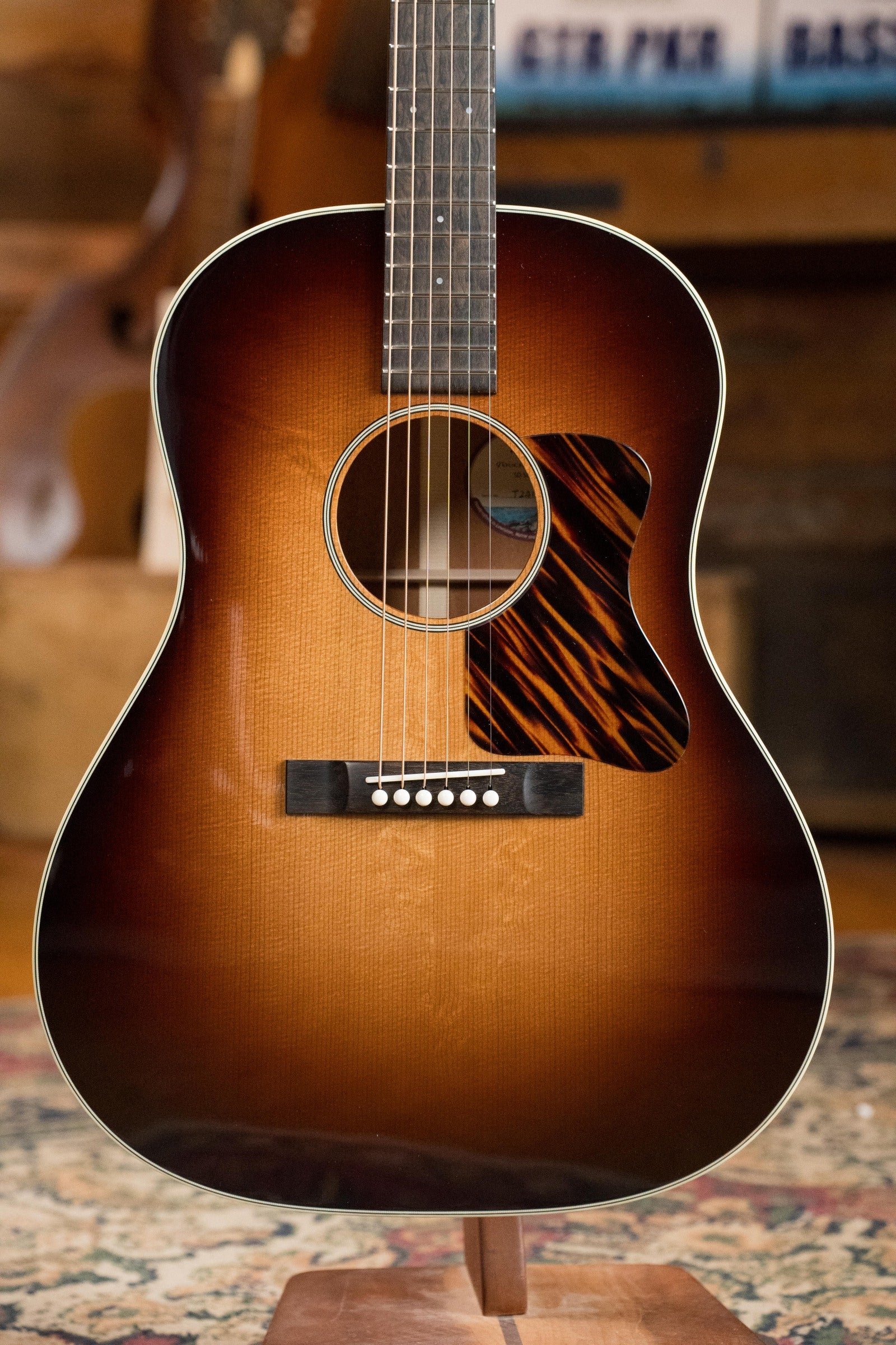 Bourgeois The Standard SDS/TS Touchstone Series Torrefied Sitka/Mahogany Slope Shoulder Sunburst Dreadnought Acoustic Guitar #2205