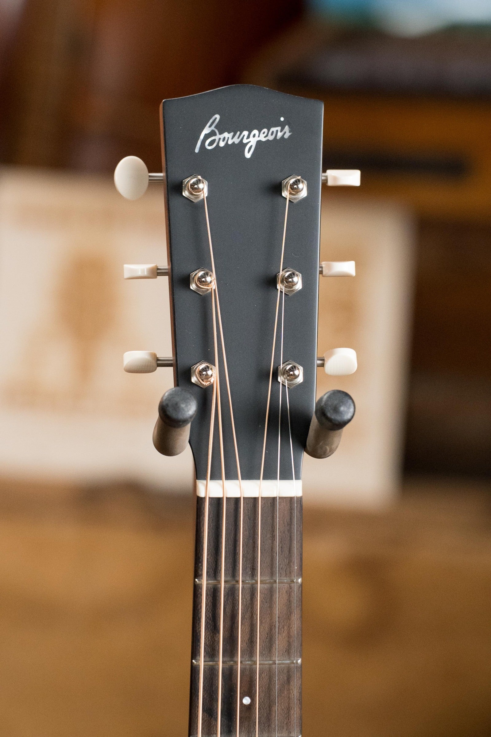 Bourgeois The Standard SDS/TS Touchstone Series Torrefied Sitka/Mahogany Slope Shoulder Sunburst Dreadnought Acoustic Guitar #2256