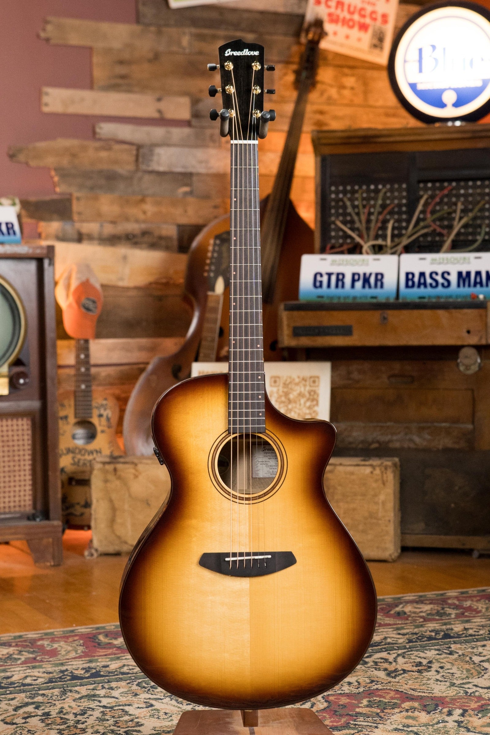 Breedlove Artista Pro Series Spruce/Myrtlewood Burnt Amber Cutaway Dreadnought Concerto Guitar w/Electronics #6451