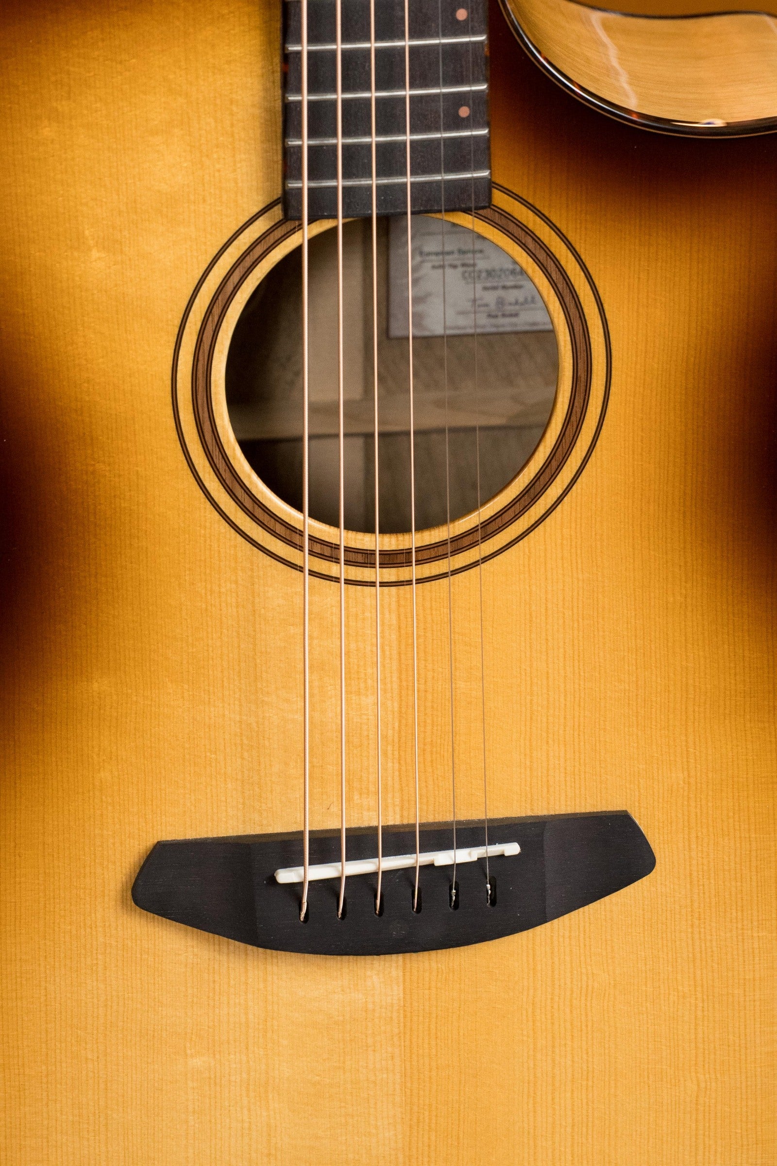 Breedlove Artista Pro Series Spruce/Myrtlewood Burnt Amber Cutaway Dreadnought Concerto Guitar w/Electronics #6451