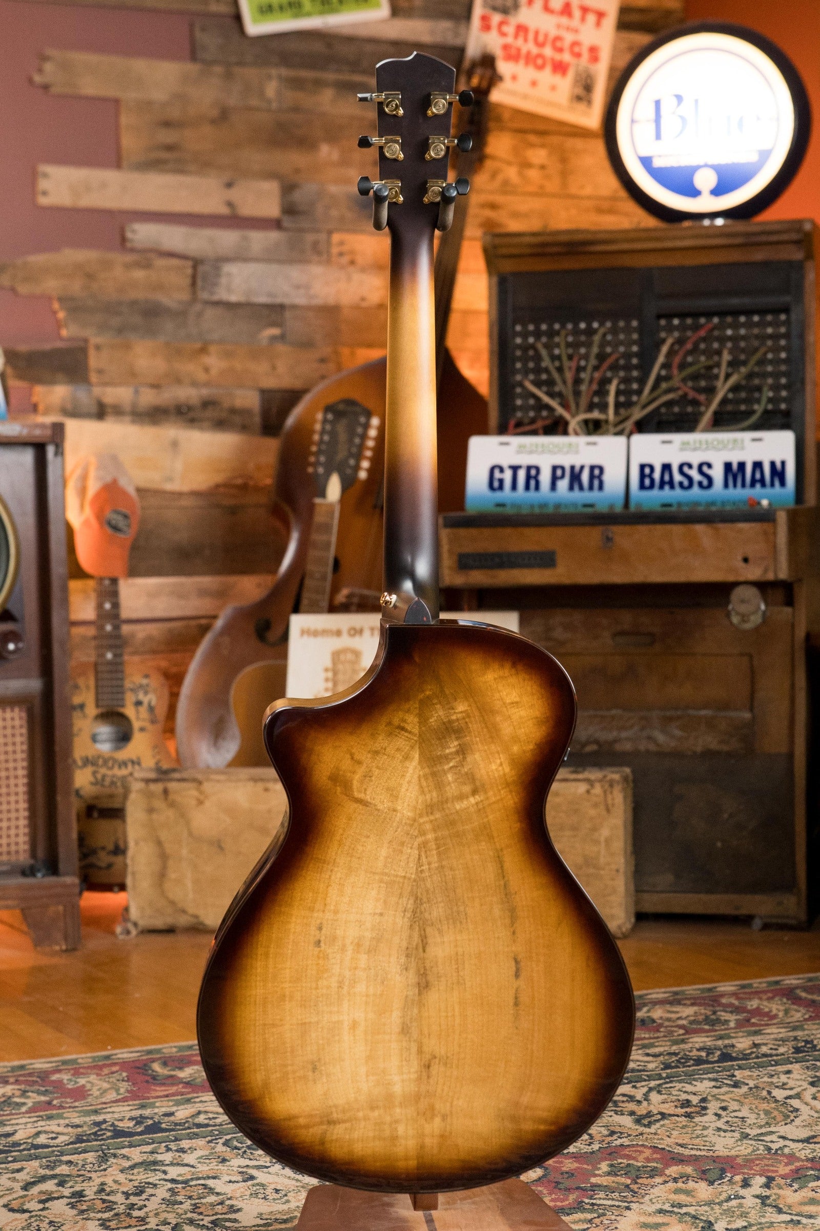 Breedlove Artista Pro Series Spruce/Myrtlewood Burnt Amber Cutaway Dreadnought Concerto Guitar w/Electronics #6451