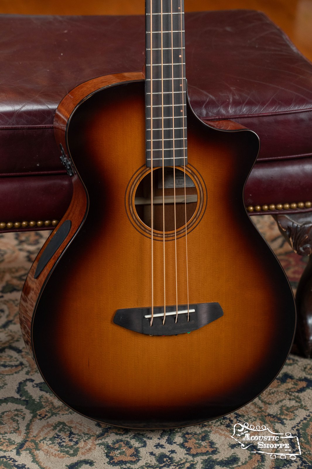 Breedlove Organic Solo Pro Concerto Red Cedar/African Mahogany Edgeburst Cutaway Acoustic Bass w/ Fishman Pickup #6054