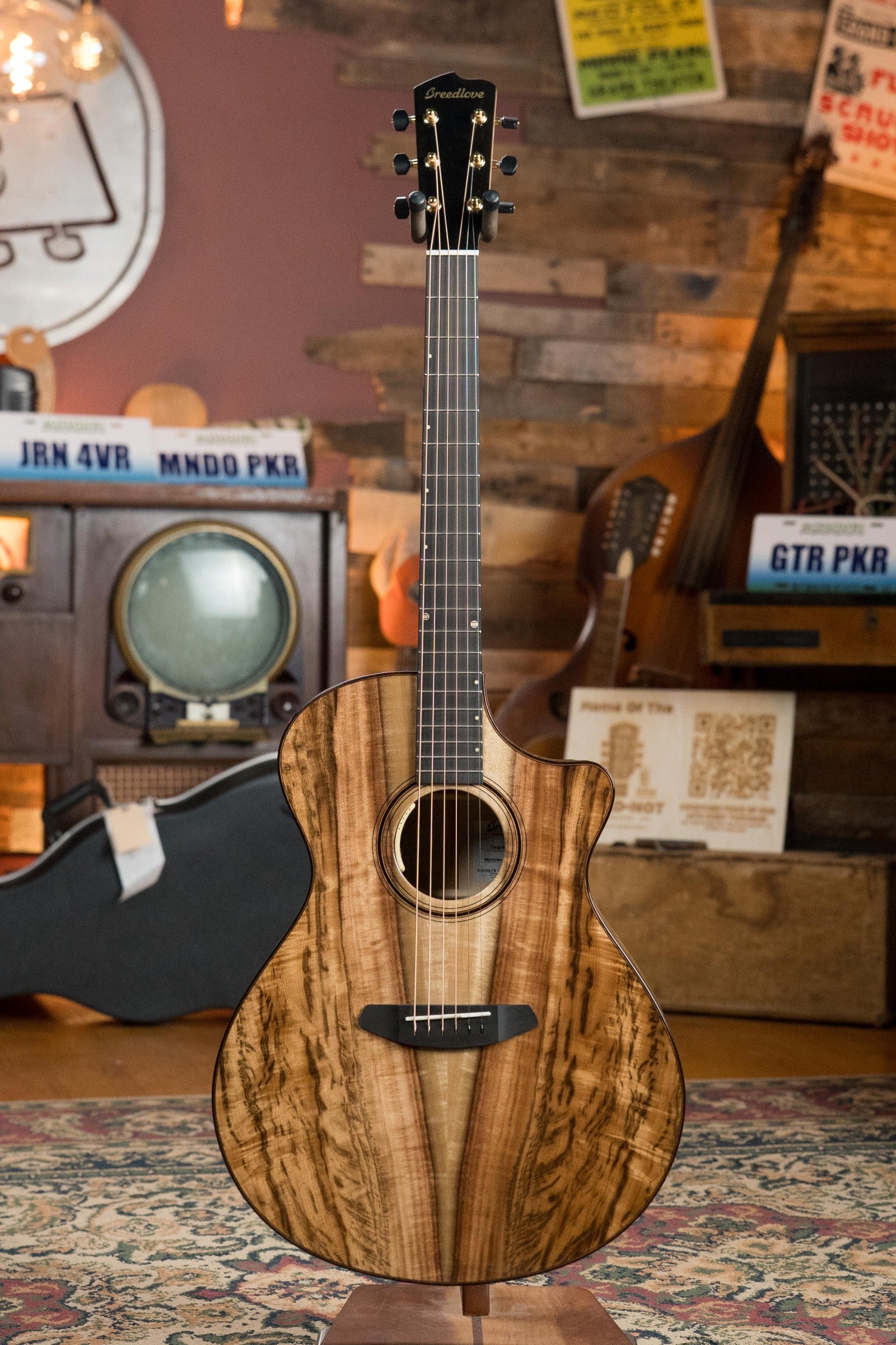 Breedlove Special Edition Oregon Series All Myrtlewood Dreadnought Concerto Cutaway Guitar w/Pickup #08/20