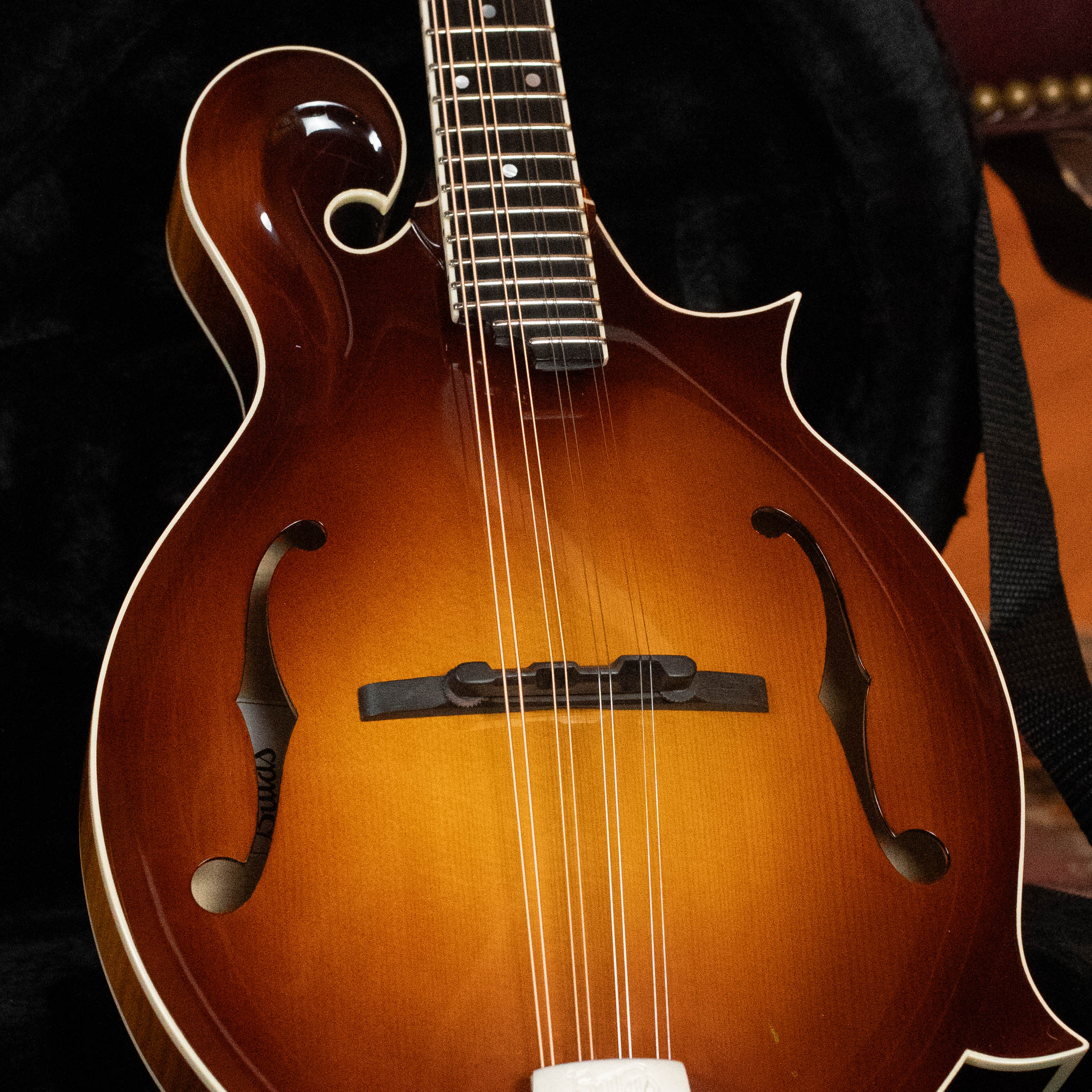 Bulas Carpathian Spruce/Curly Maple Gloss Tobacco Sunburst F-Style Mandolin #6116