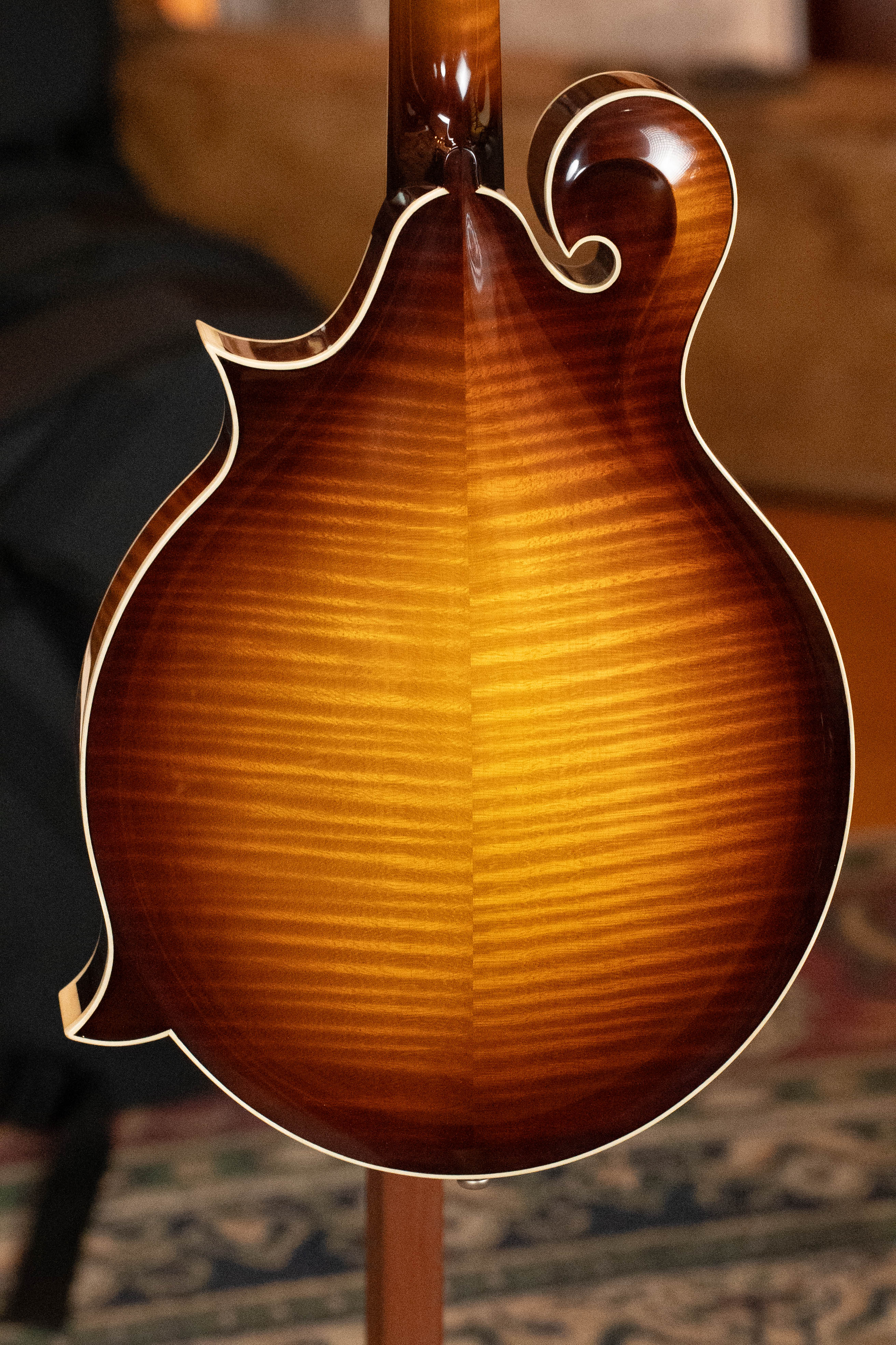 Bulas Carpathian Spruce/Curly Maple Persephone Cremona Sunburst F-Style Mandolin #7125