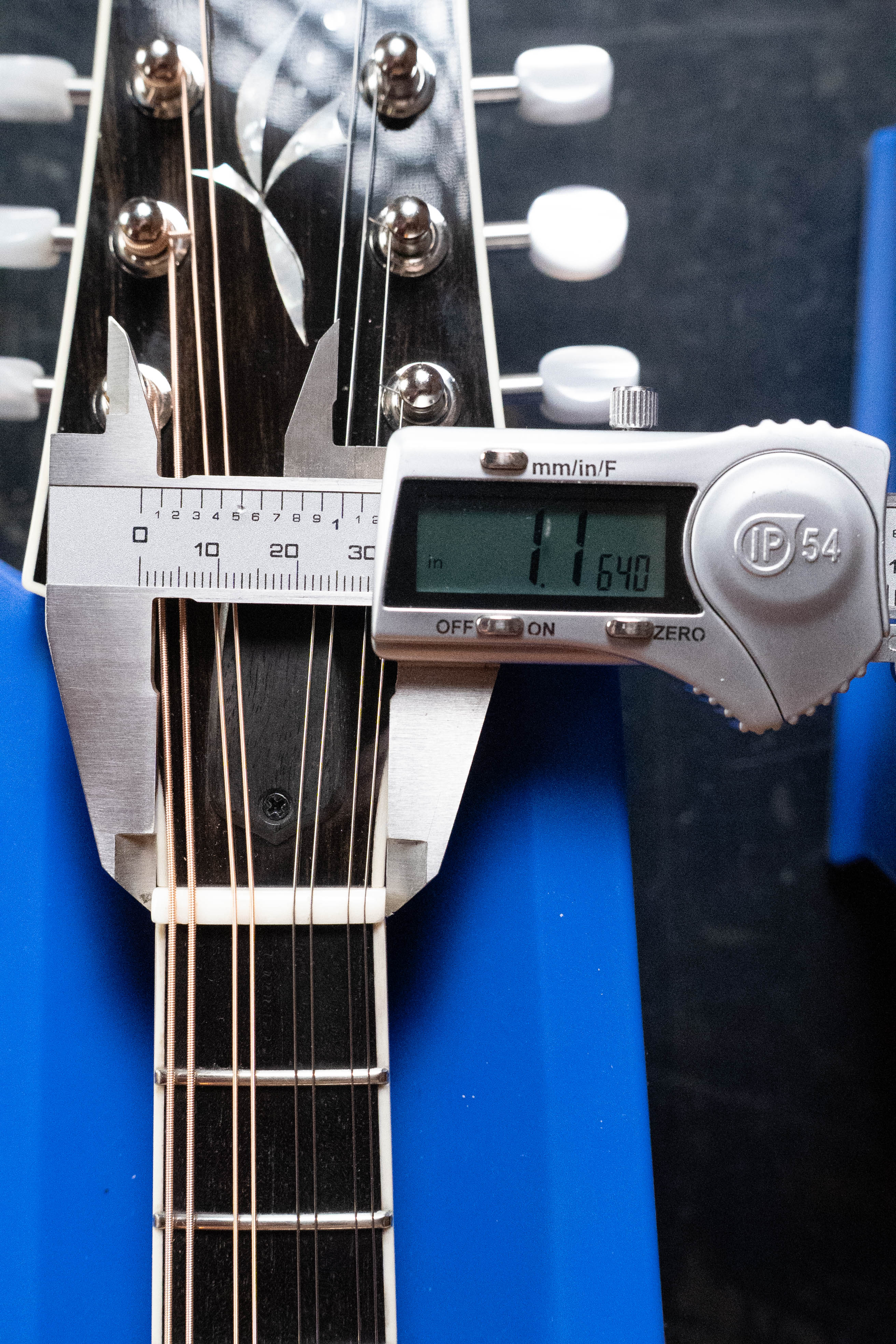 Bulas Carpathian Spruce/Curly Maple Tobacco Sunburst Two-Point Mandolin #8130